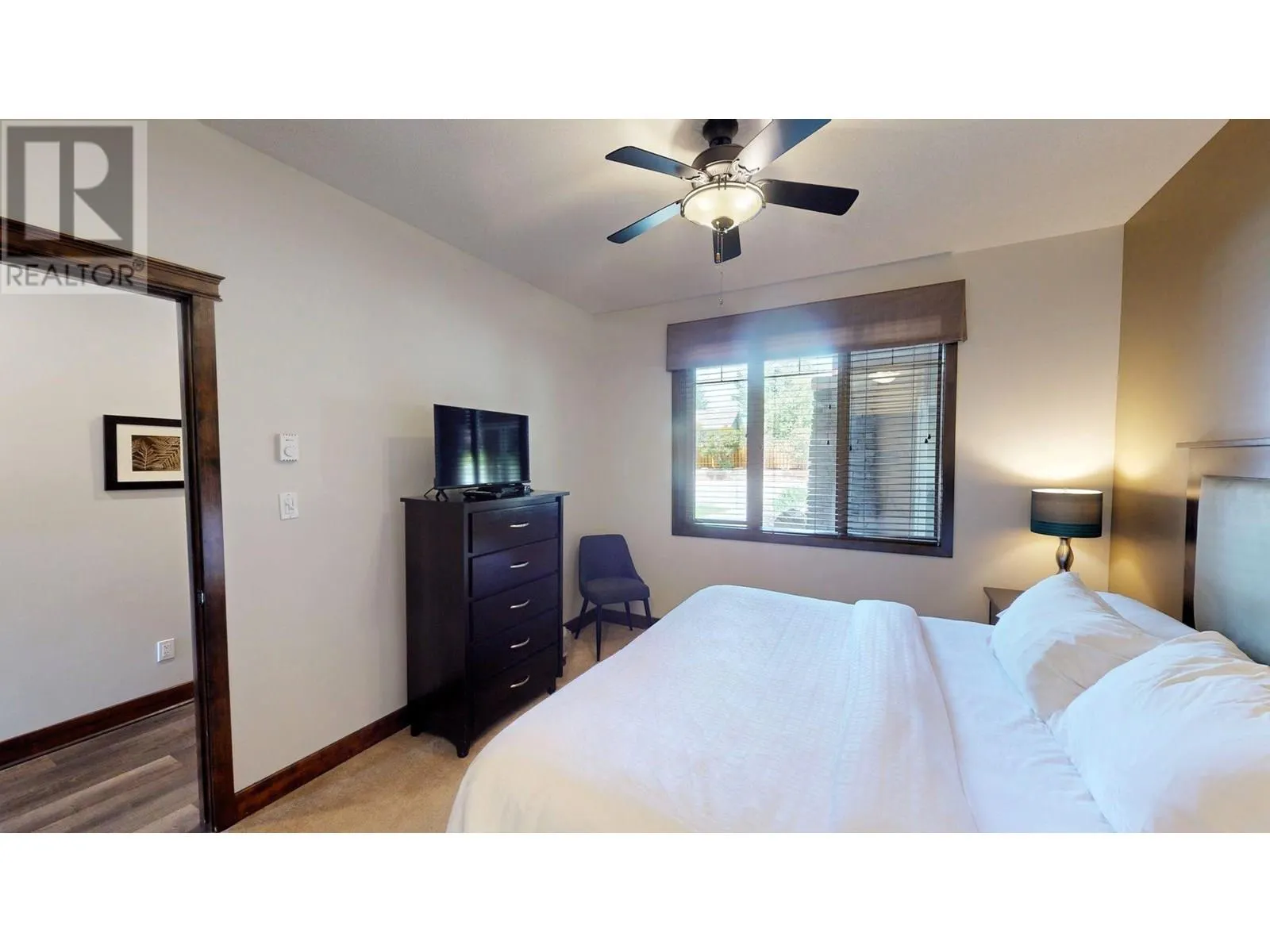 800 BIGHORN Boulevard Unit# 814 B