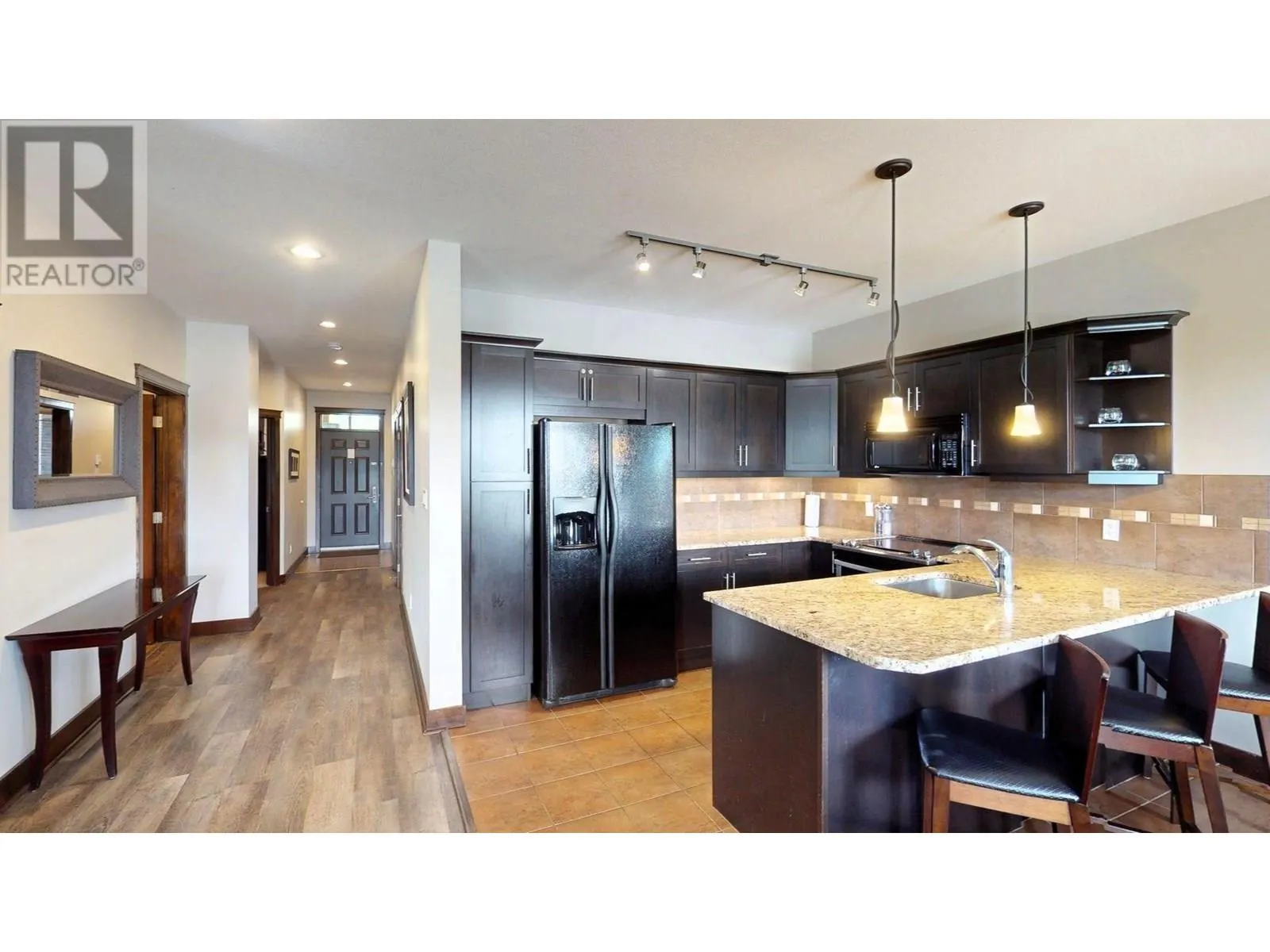 800 BIGHORN Boulevard Unit# 814 B