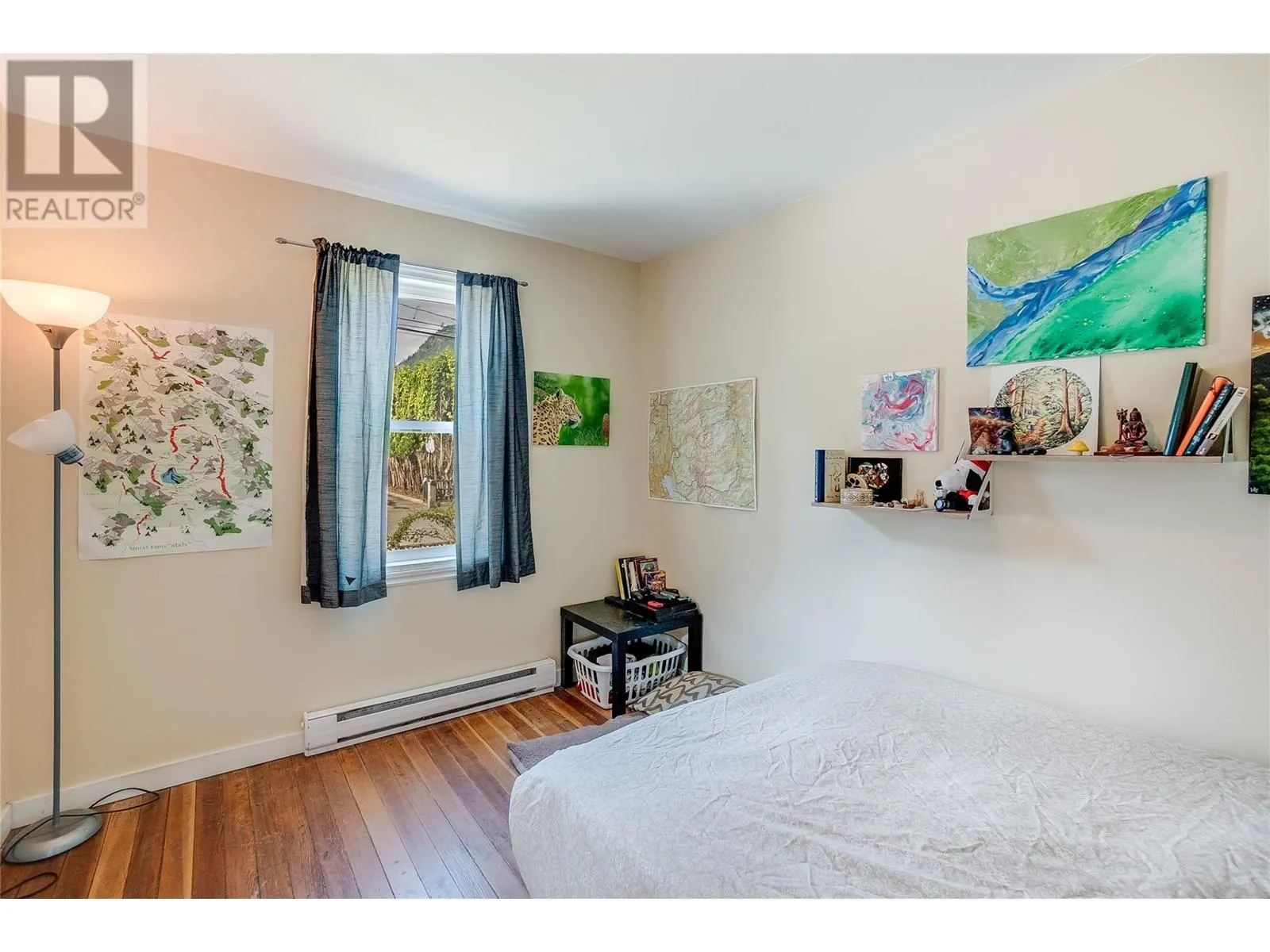 1216 1st Street