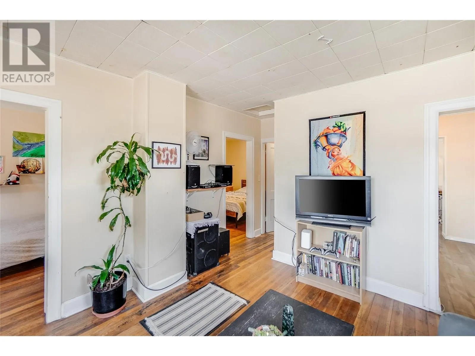 1216 1st Street