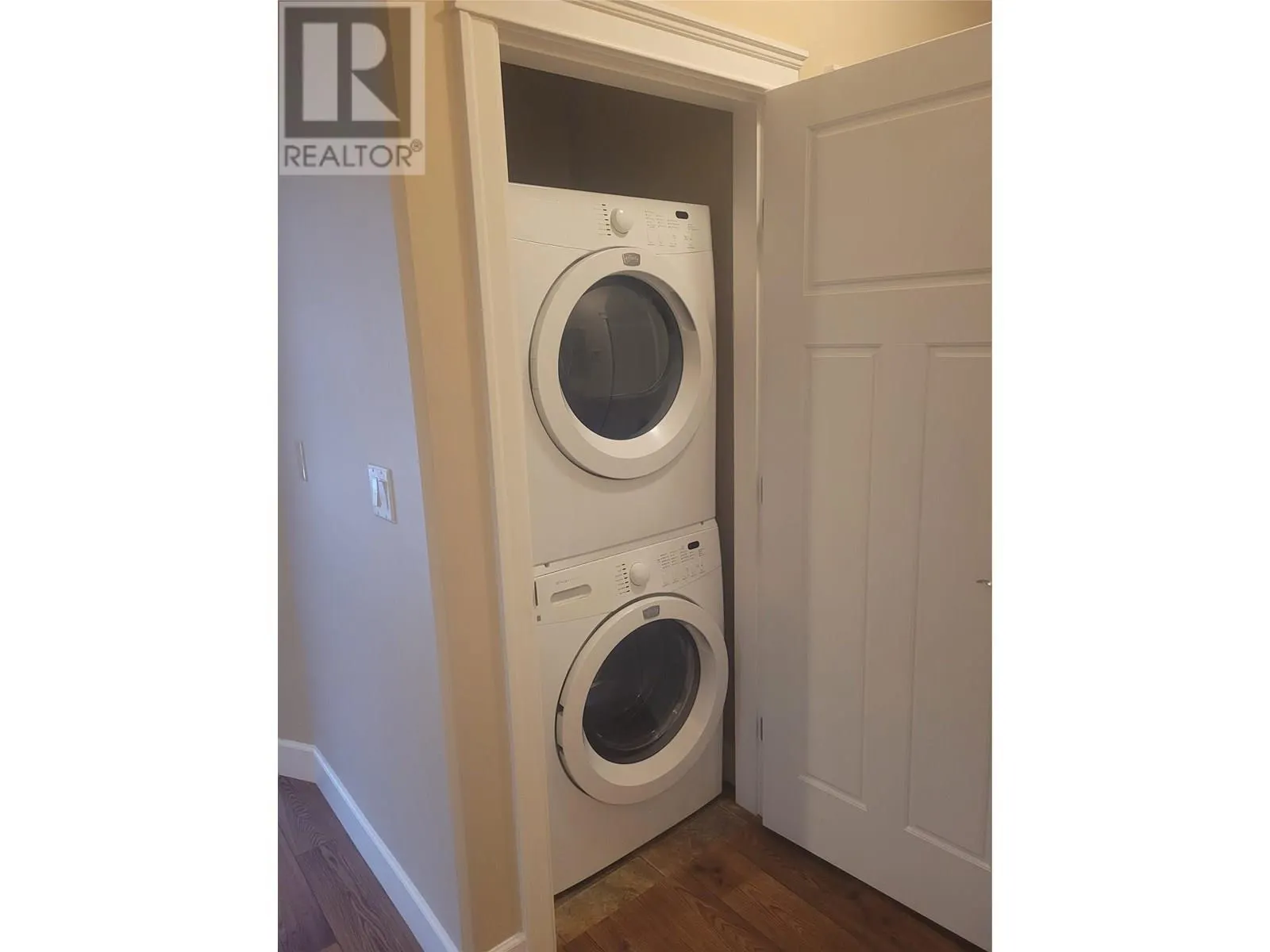 9100 Mackie Drive Unit# 113