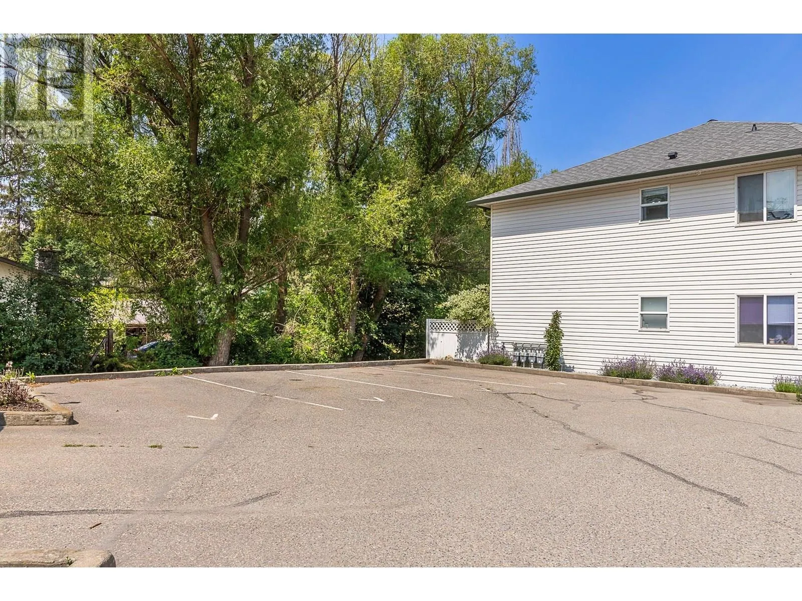 602 Browne Road Unit# 12
