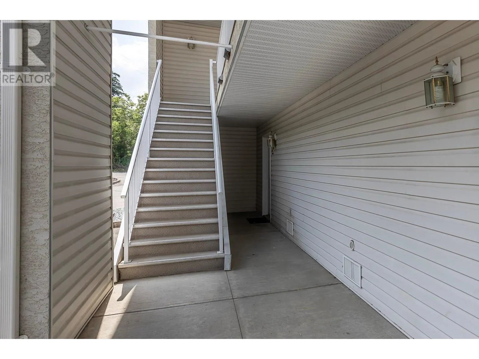 602 Browne Road Unit# 12