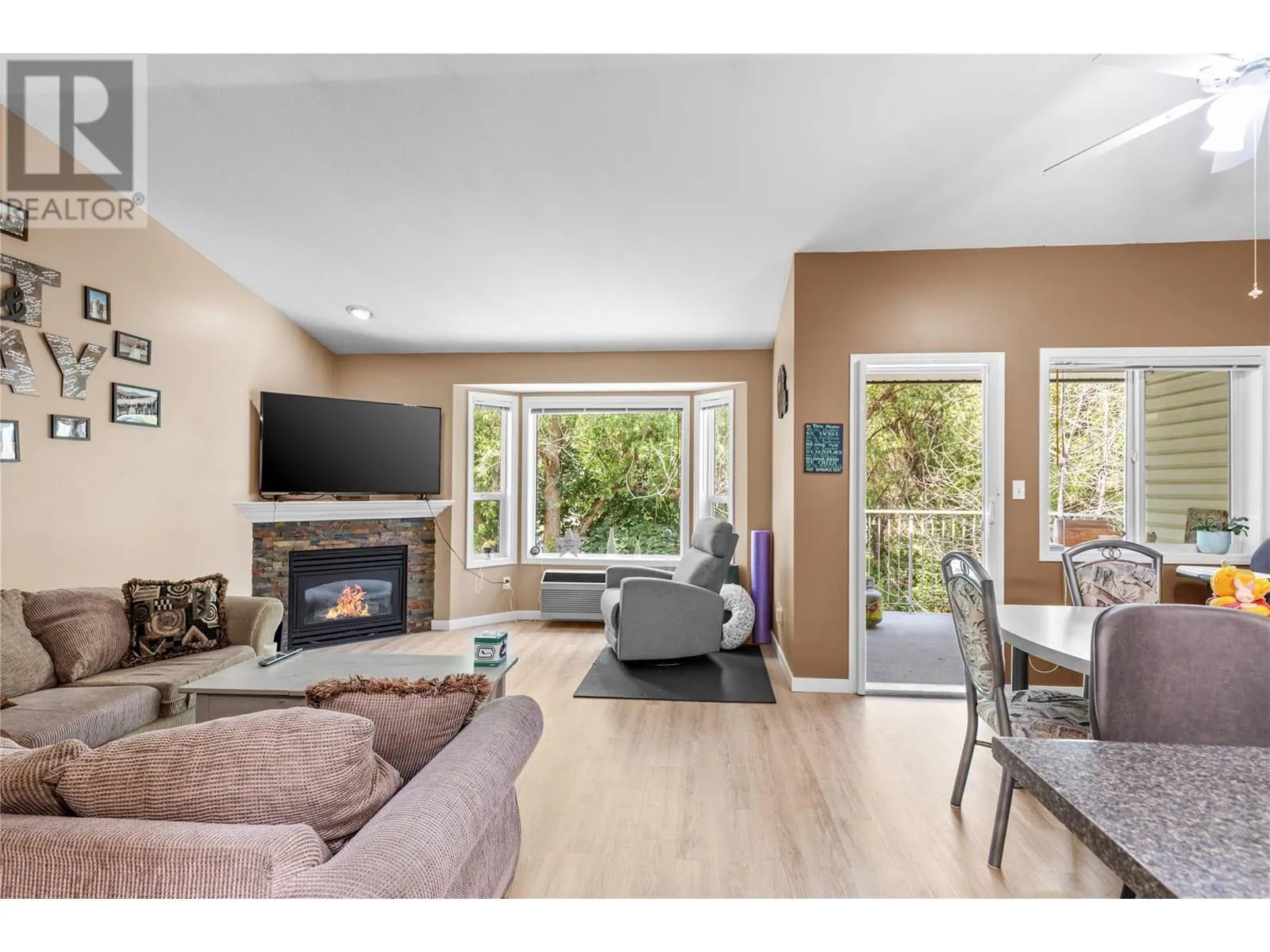 602 Browne Road Unit# 12