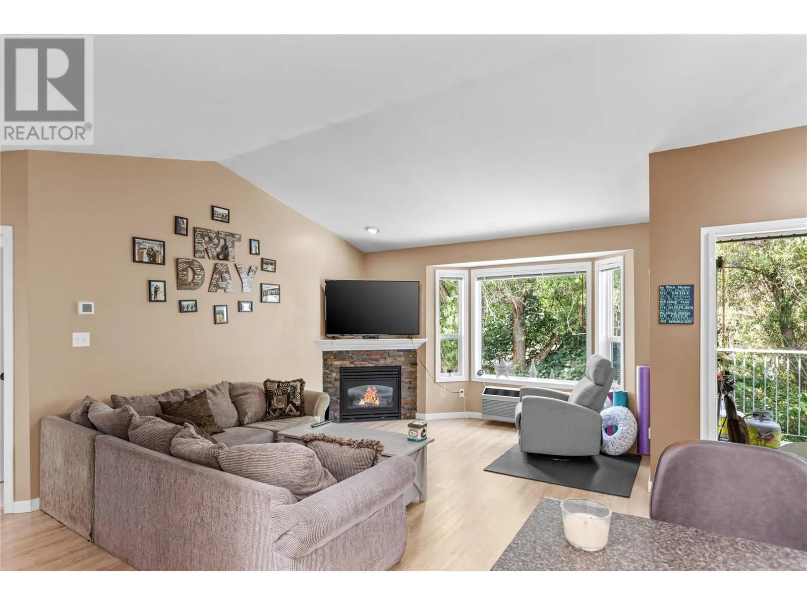 602 Browne Road Unit# 12