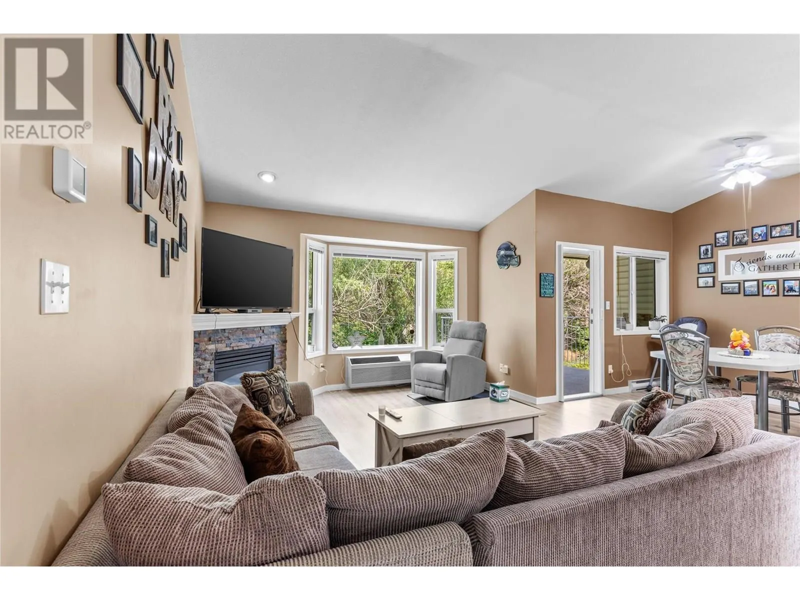 602 Browne Road Unit# 12