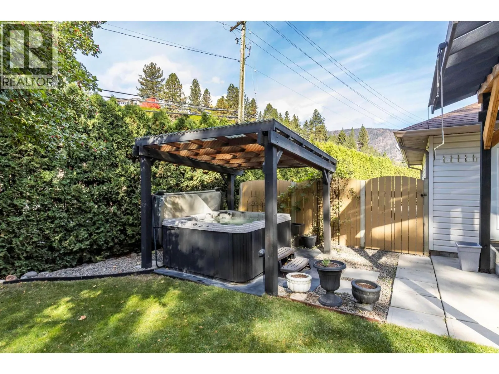 2475 Asquith Court