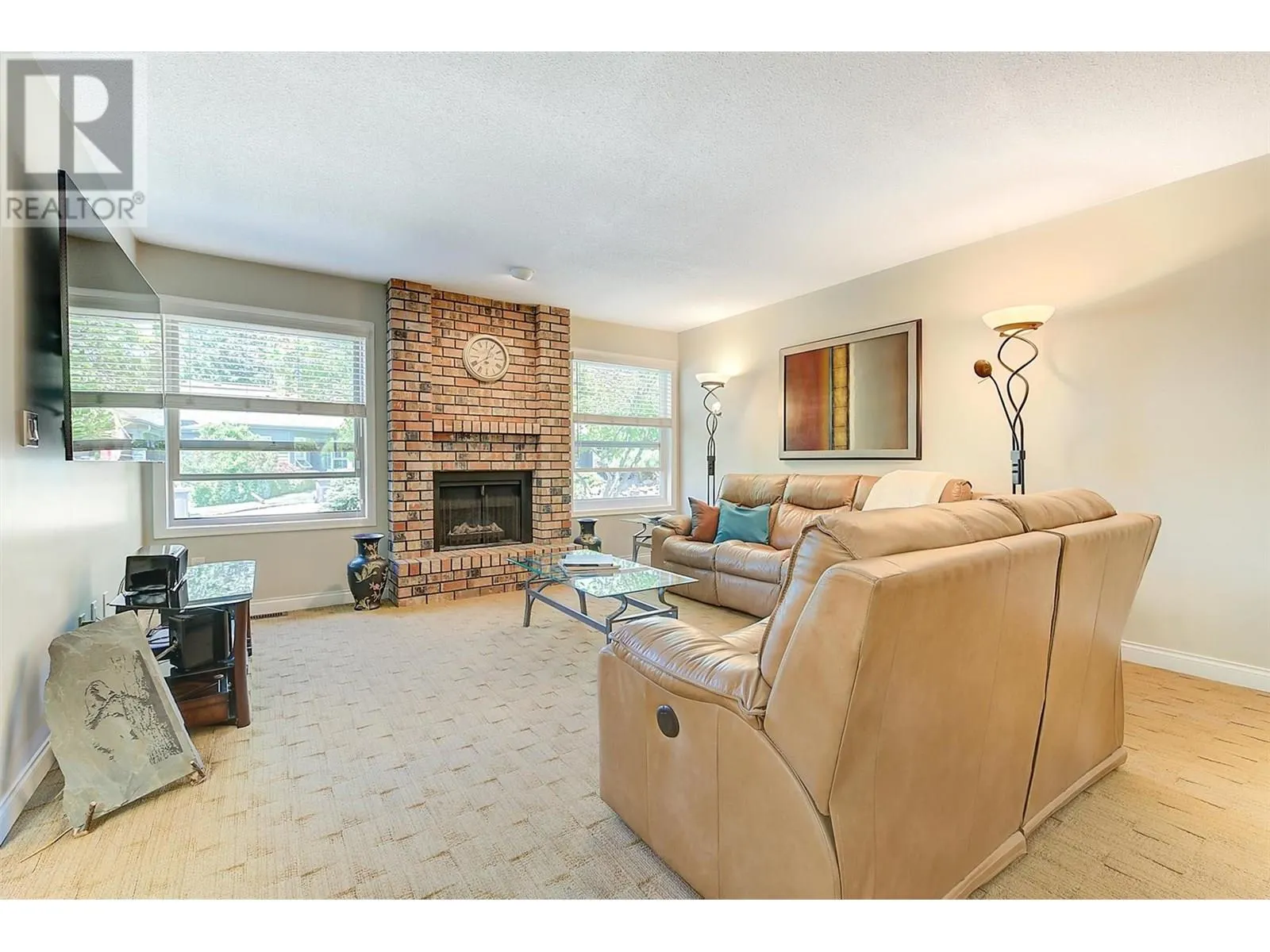 1530 Kelglen Crescent Unit# 23