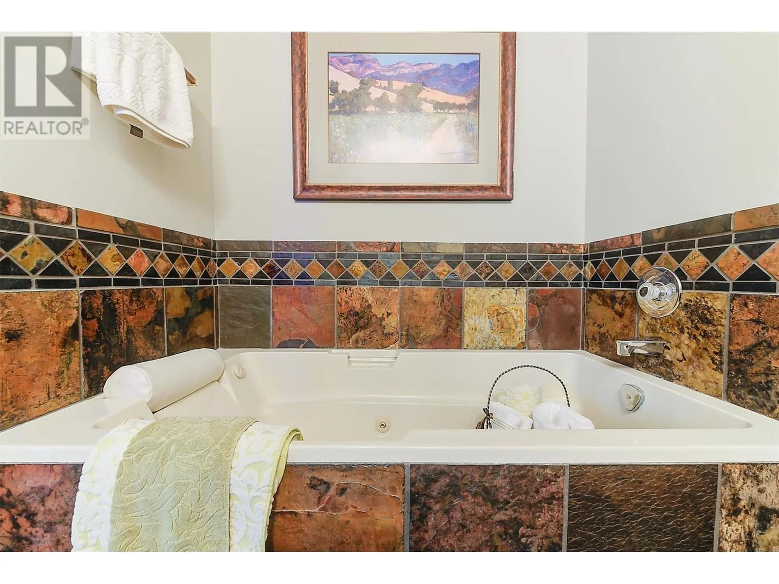 1530 Kelglen Crescent Unit# 23