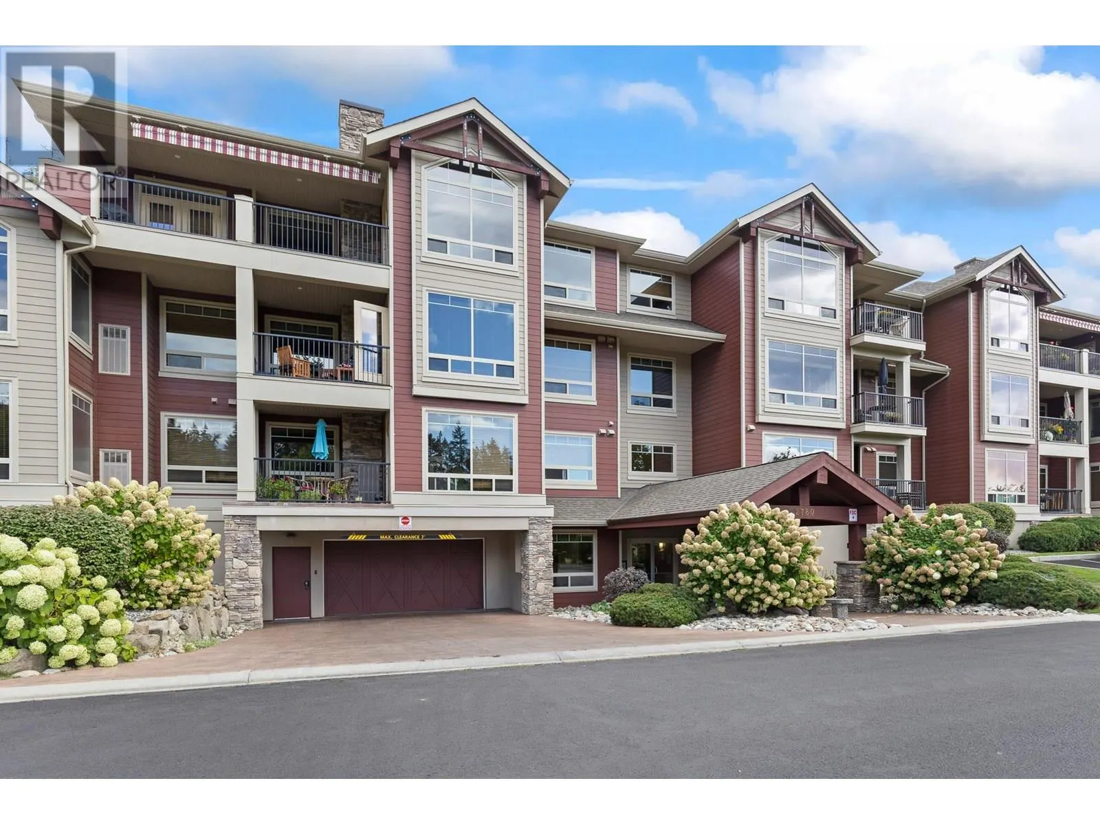 2780 AUBURN Road Unit# 106