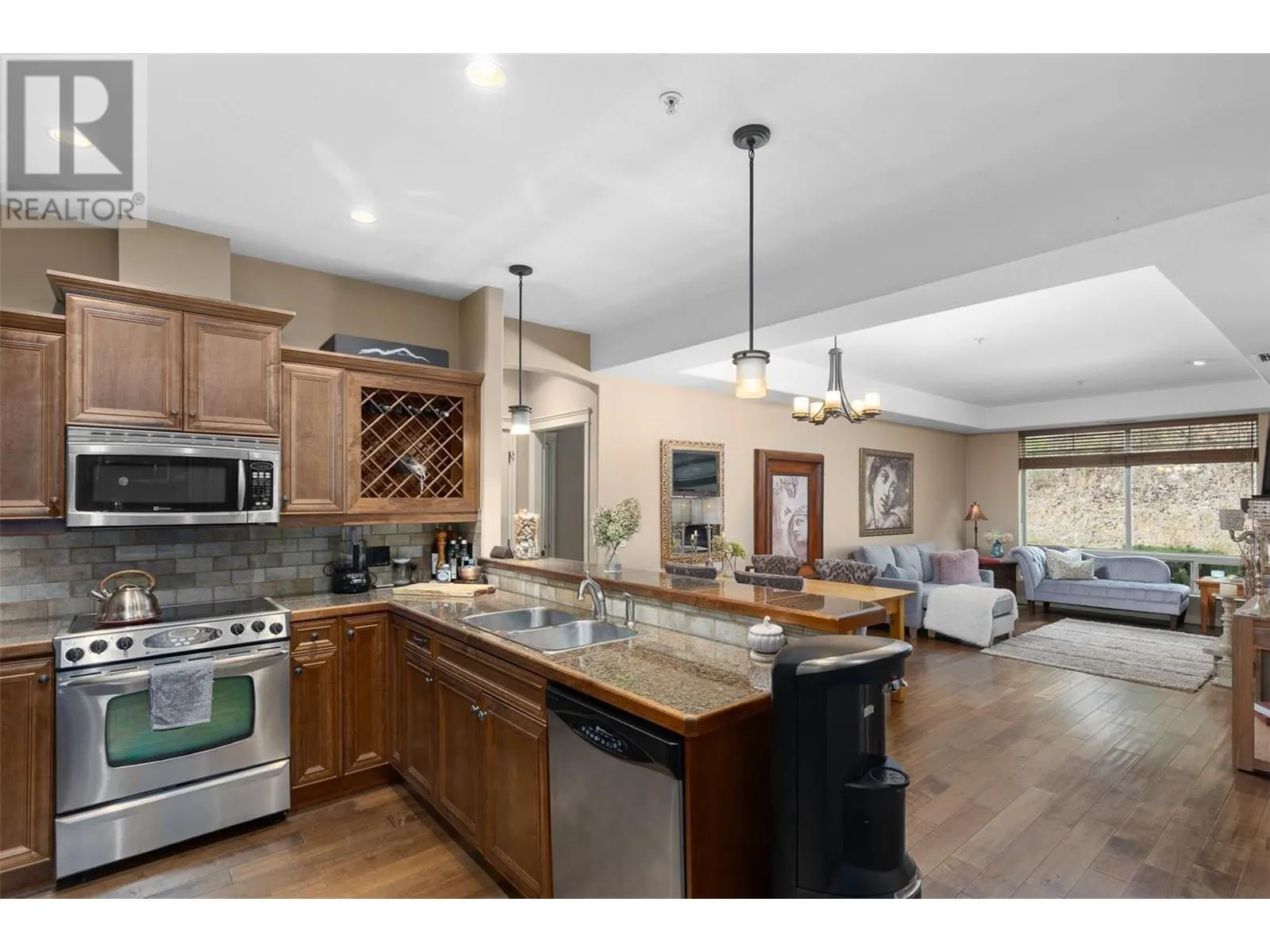 2780 AUBURN Road Unit# 106