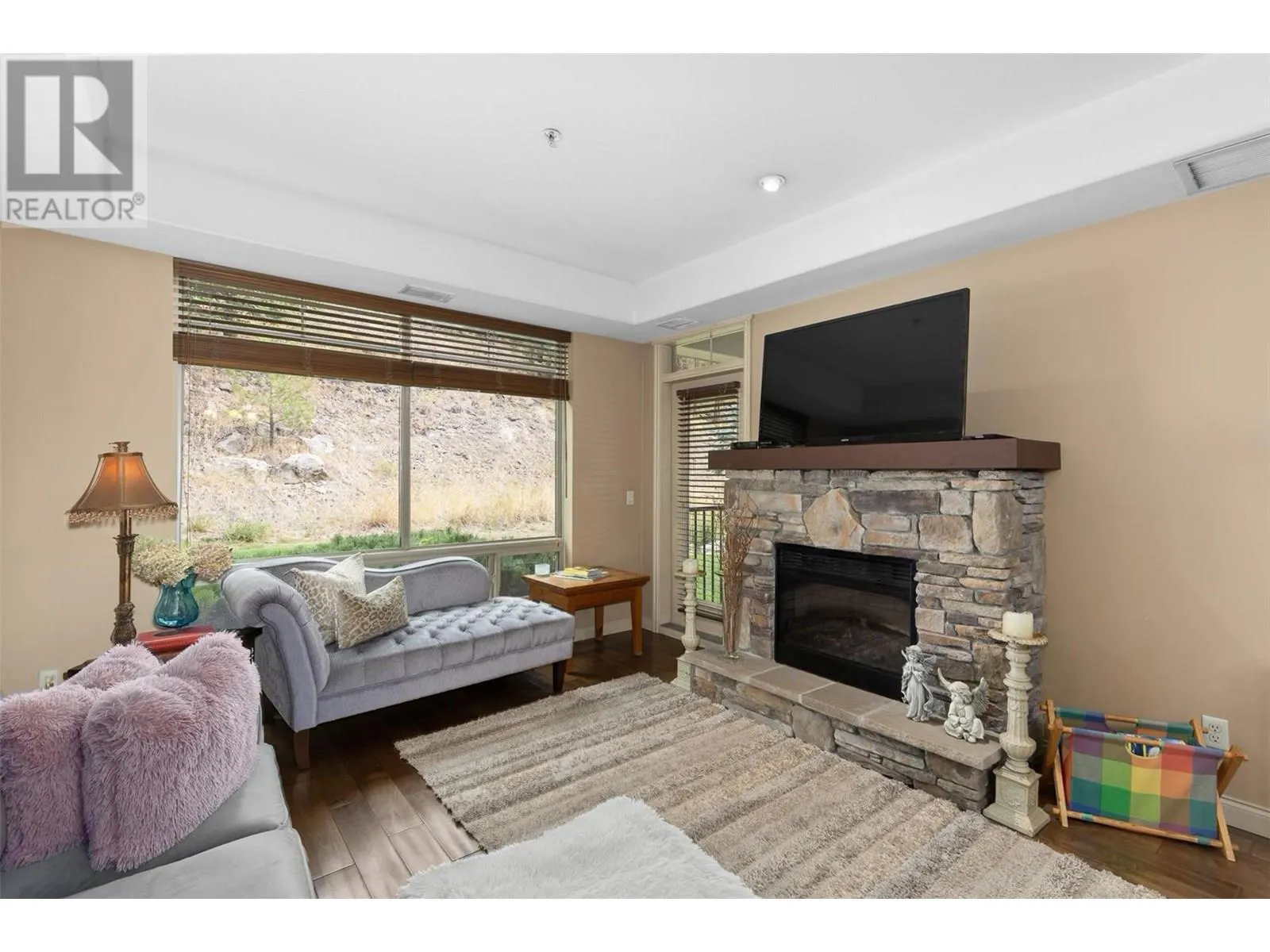 2780 AUBURN Road Unit# 106
