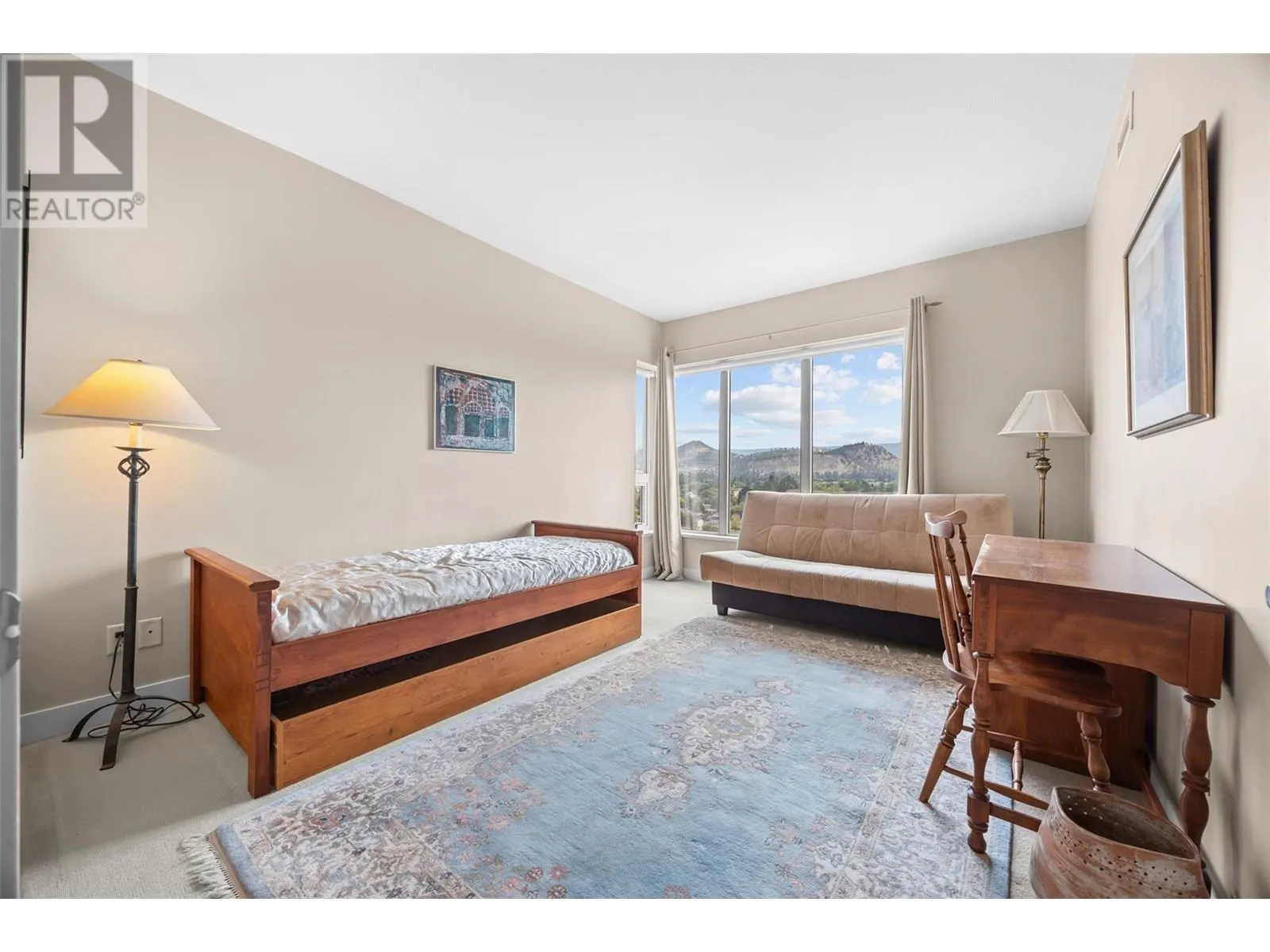 1160 Bernard Avenue Unit# 1102