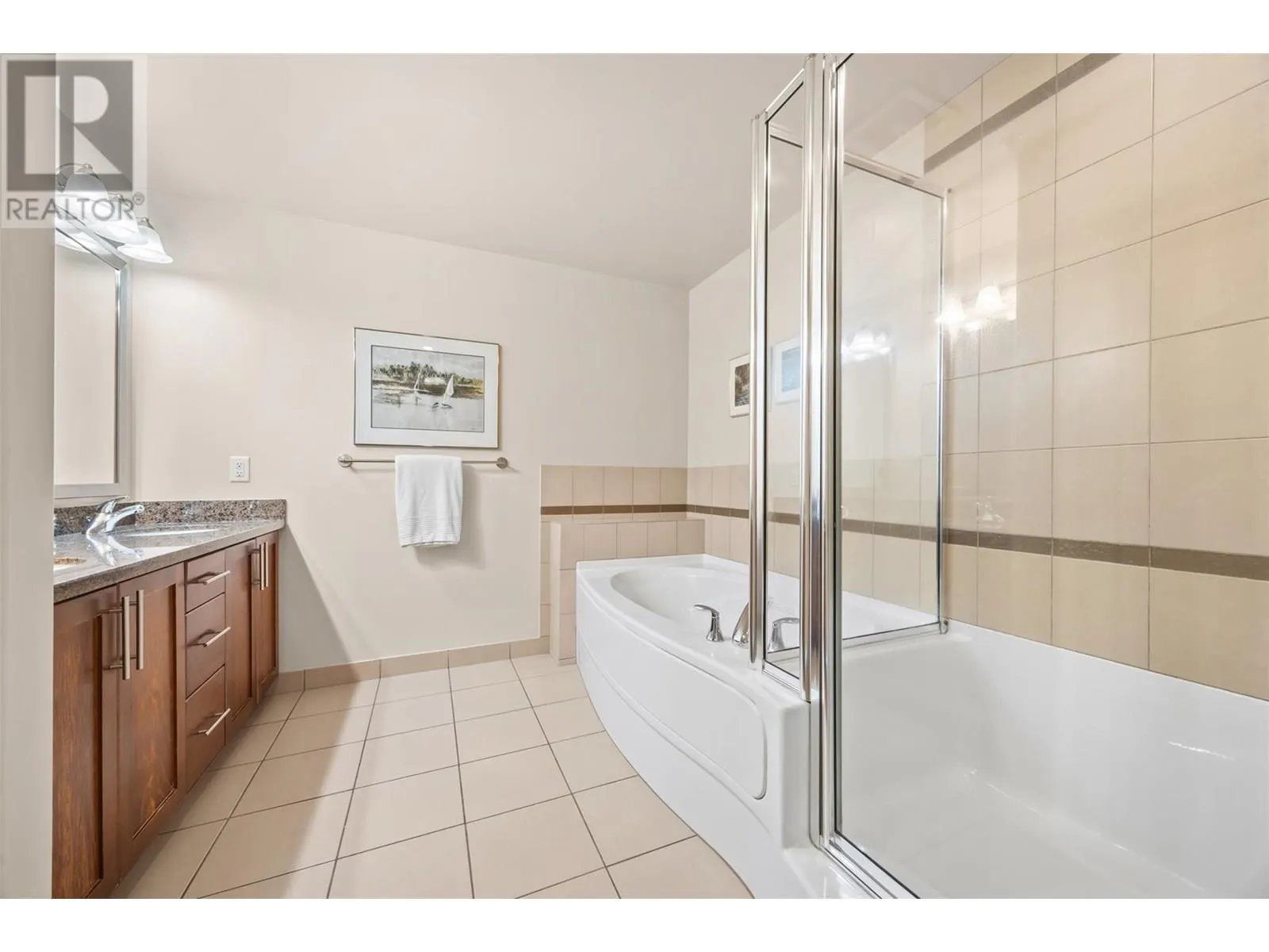 1160 Bernard Avenue Unit# 1102