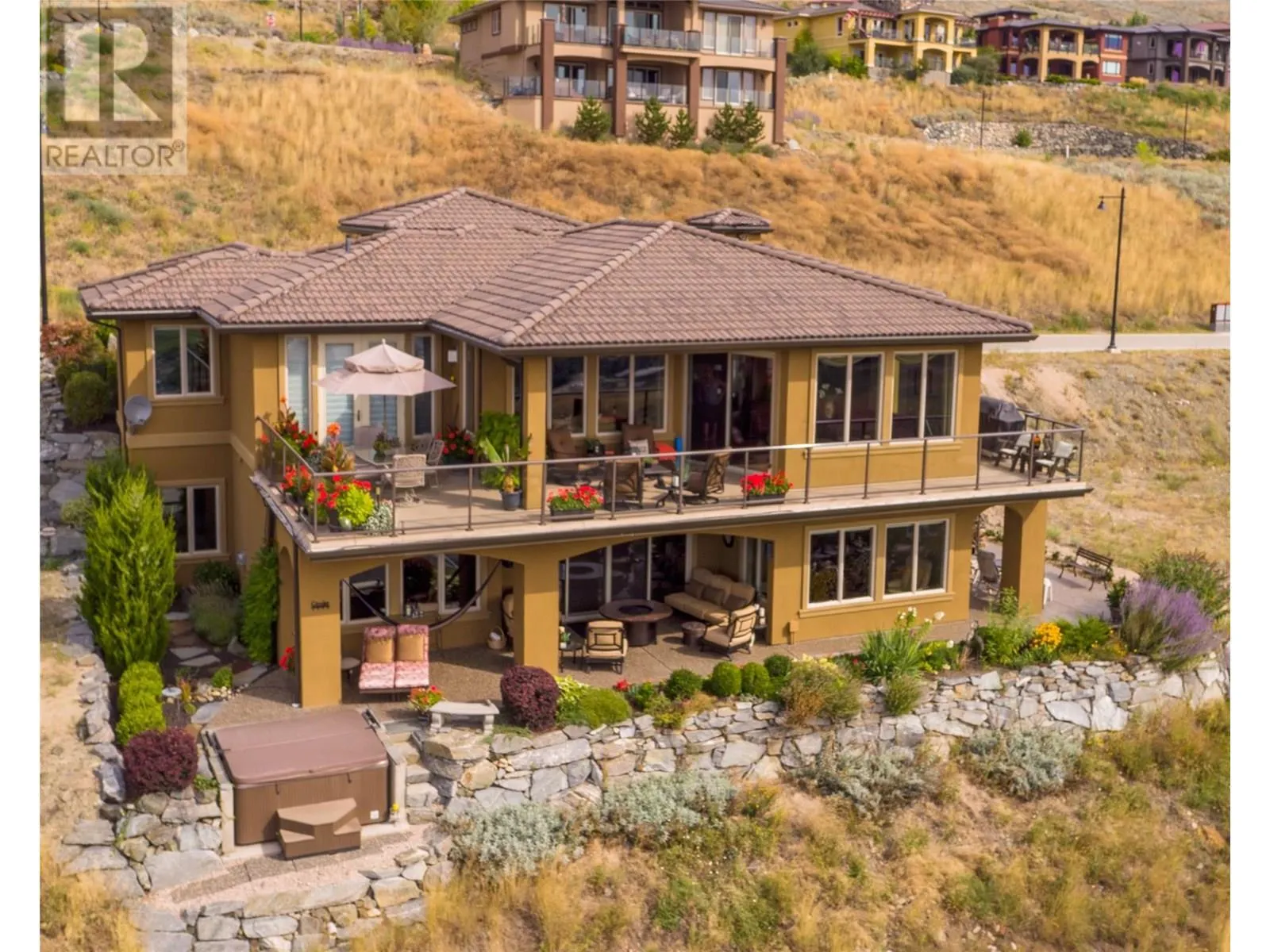 120 Vineyard Way