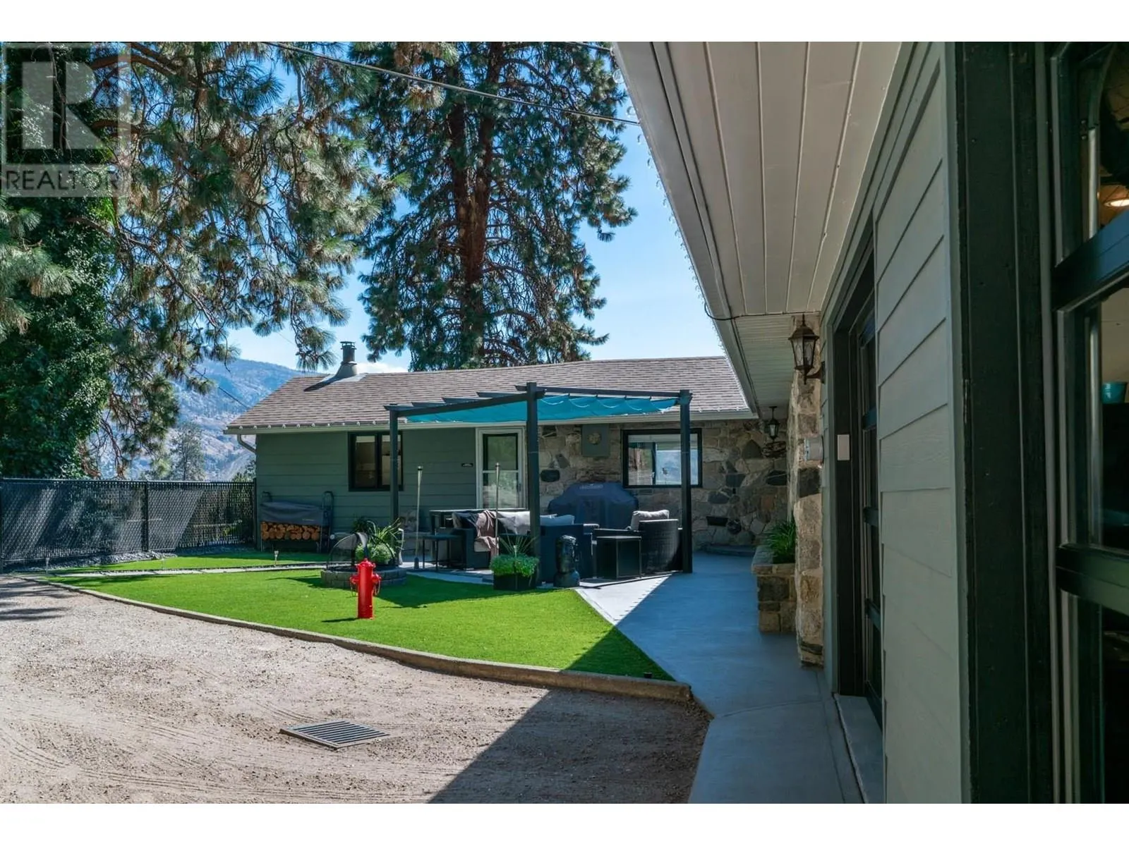 483 Pinehill Road