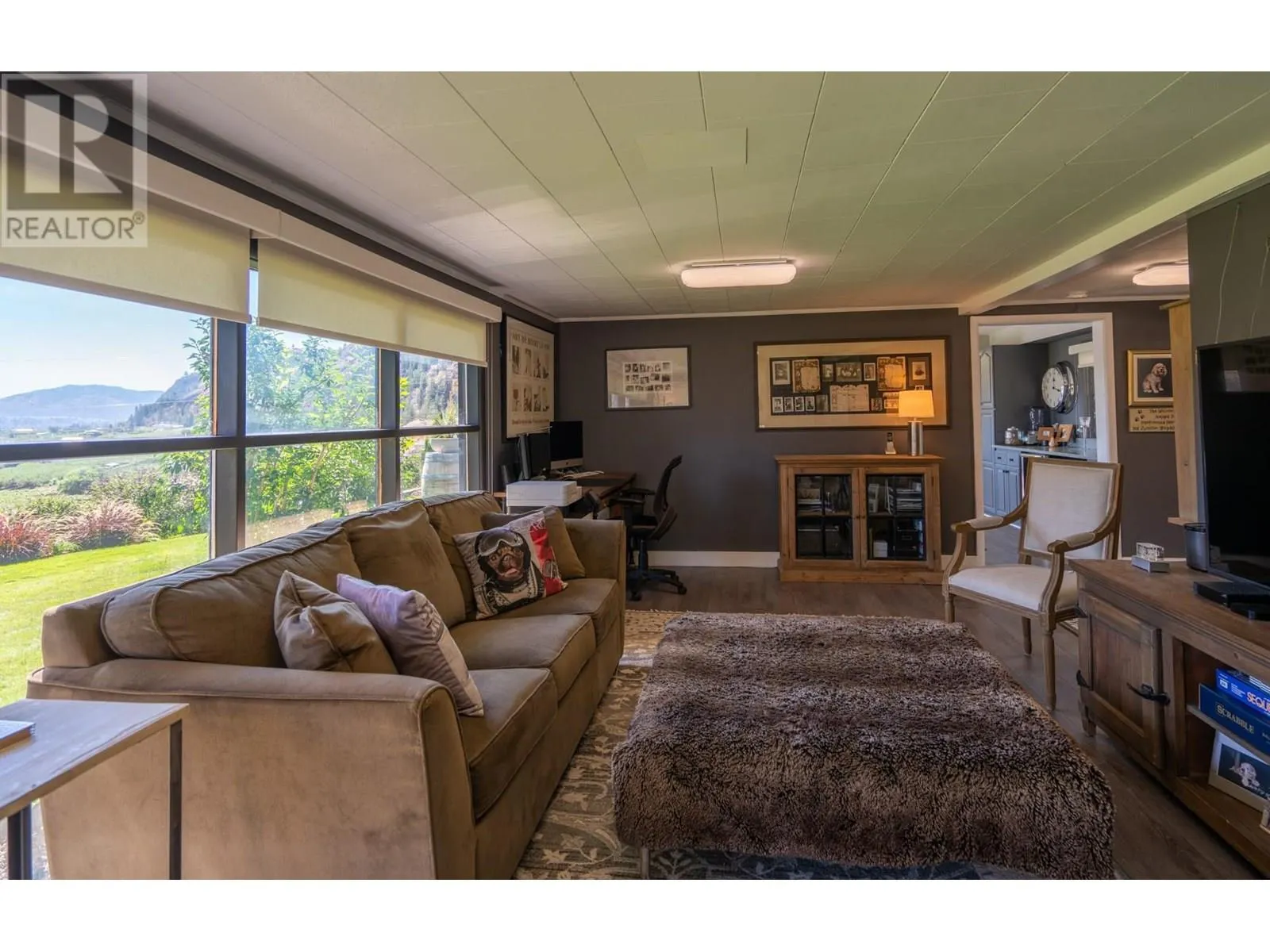 483 Pinehill Road