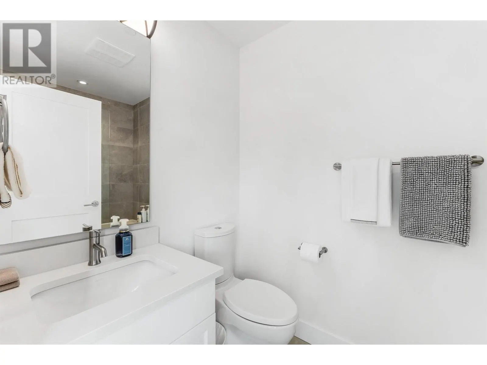 1308 Richter Street Unit# 107