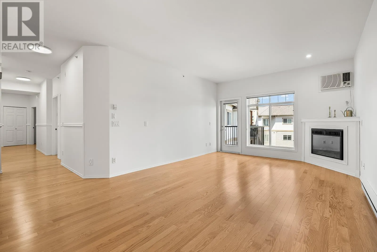 250 Hollywood Road S Unit# 406