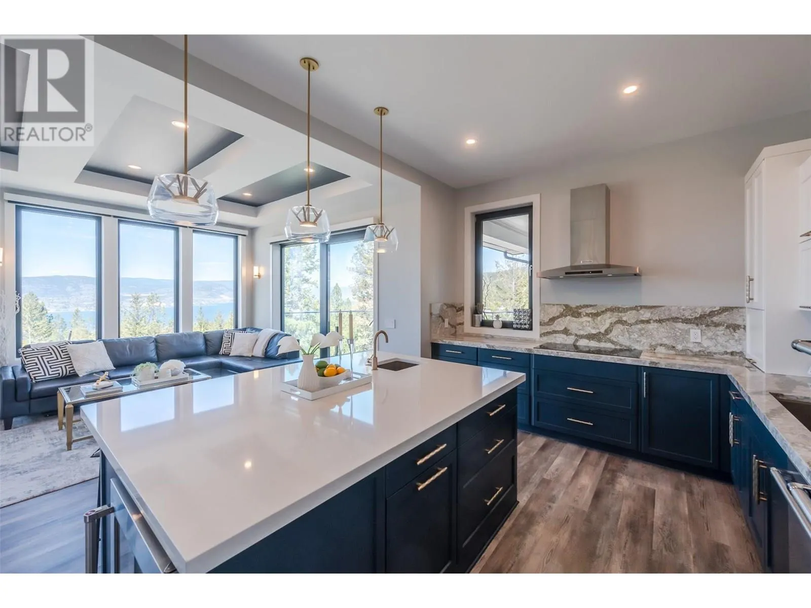 3060 Outlook Way
