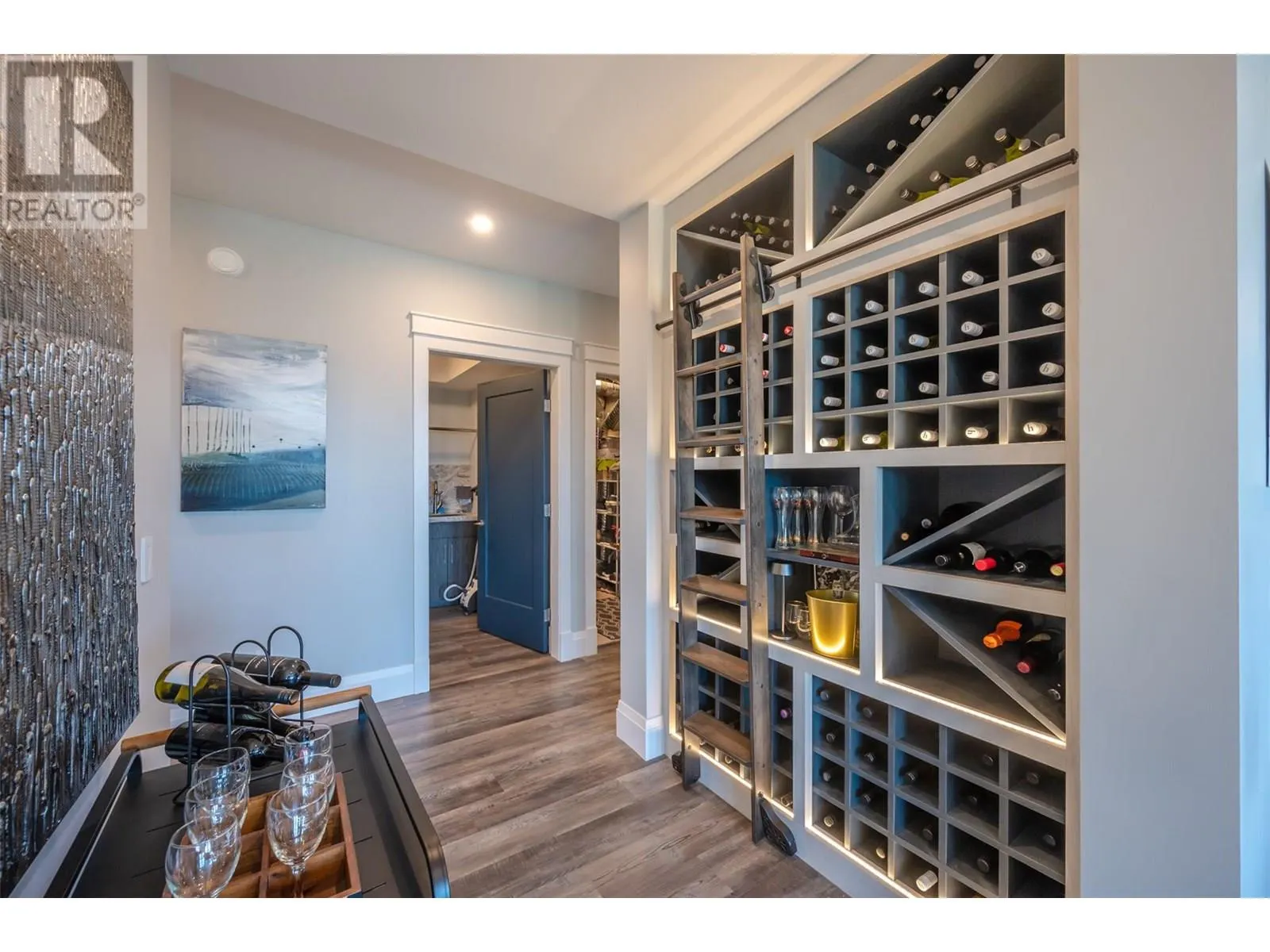 3060 Outlook Way