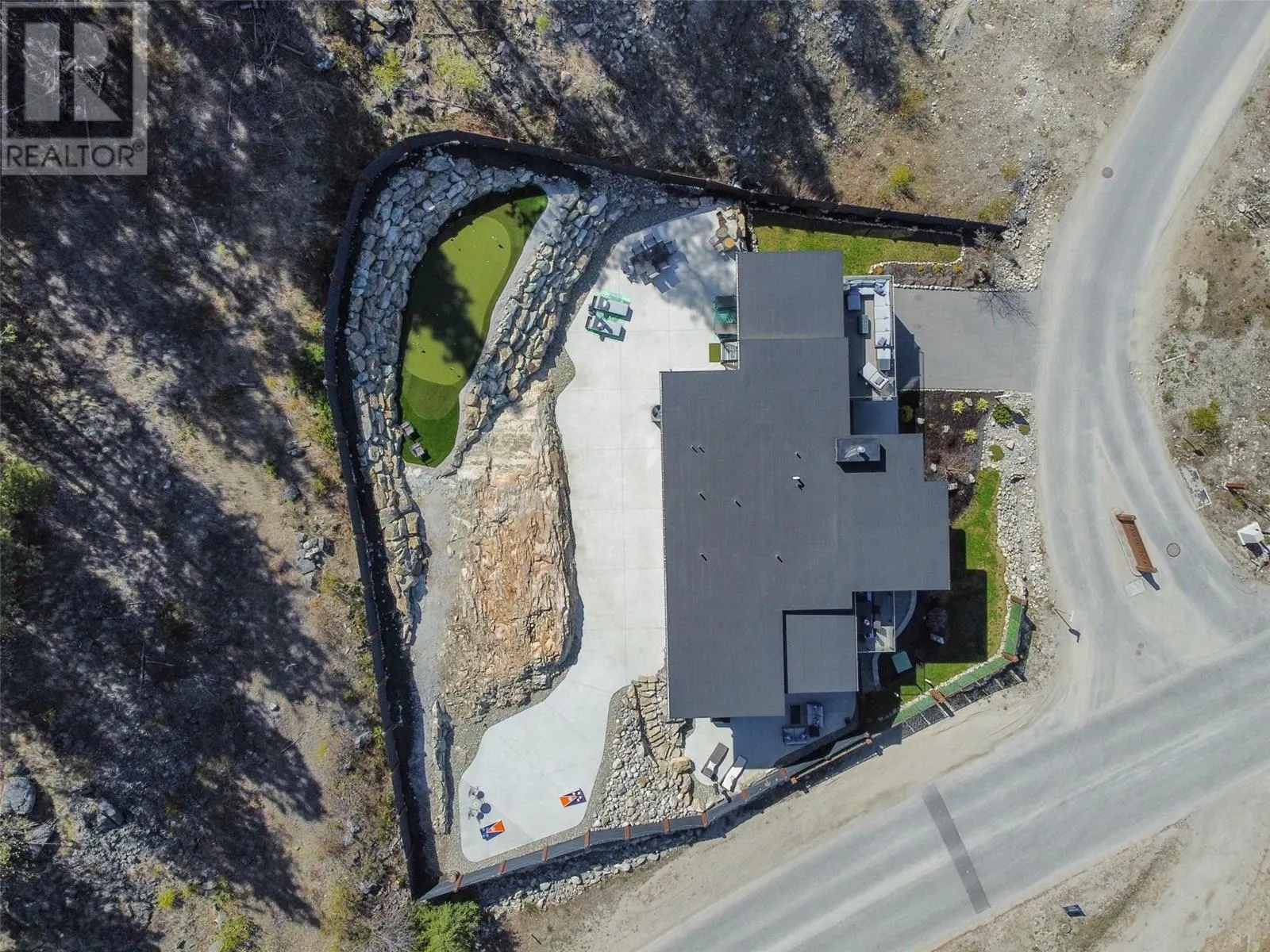 3060 Outlook Way