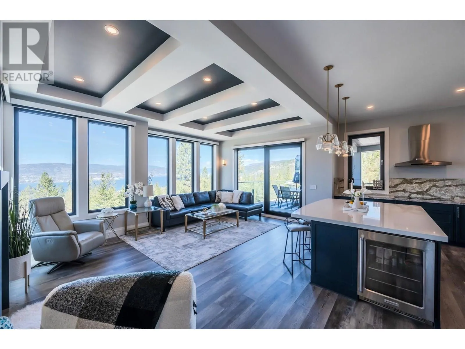 3060 Outlook Way