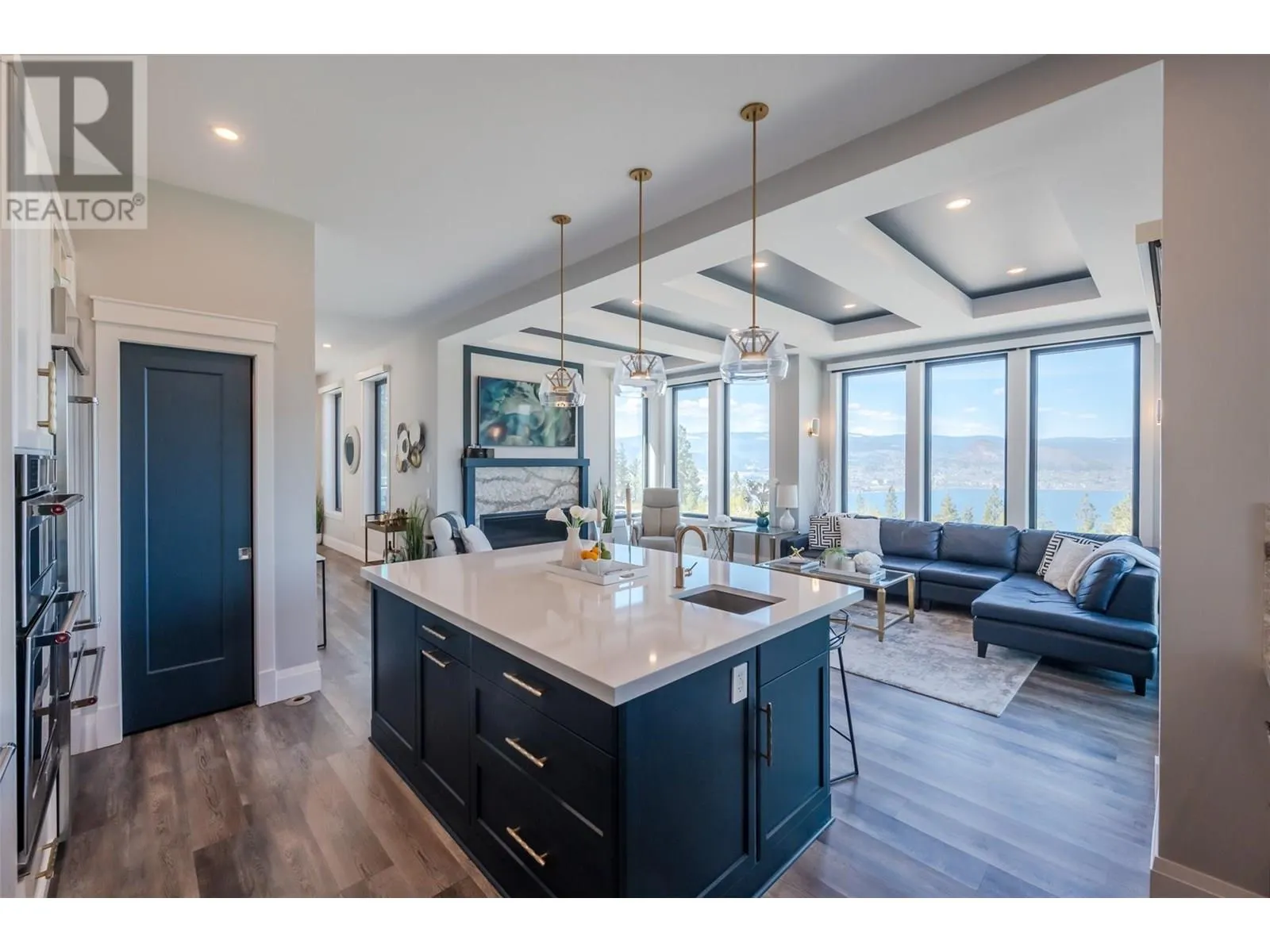3060 Outlook Way
