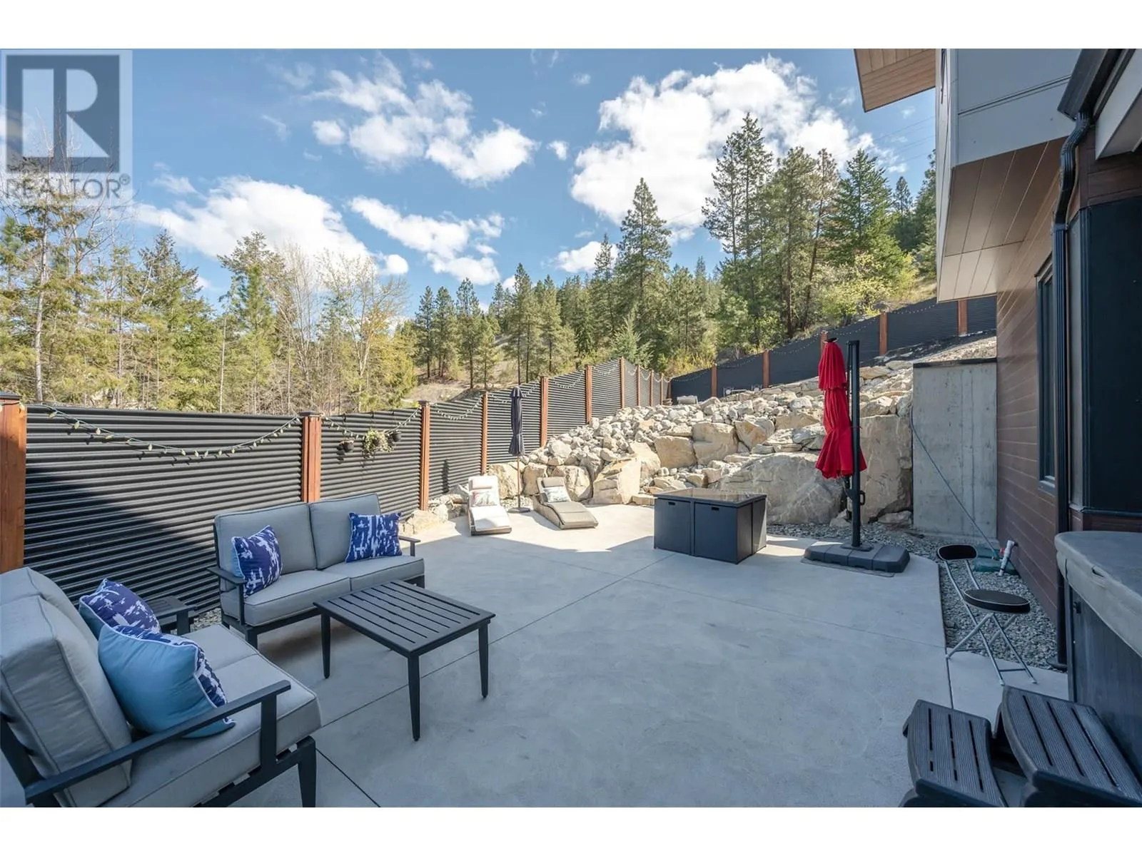 3060 Outlook Way