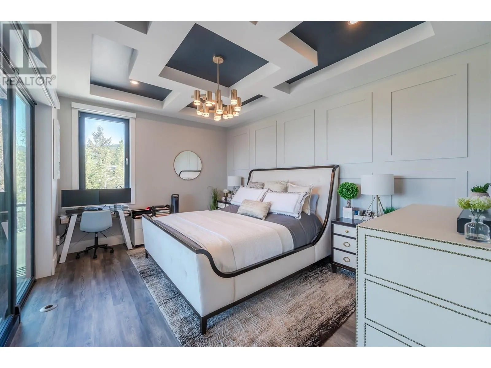 3060 Outlook Way