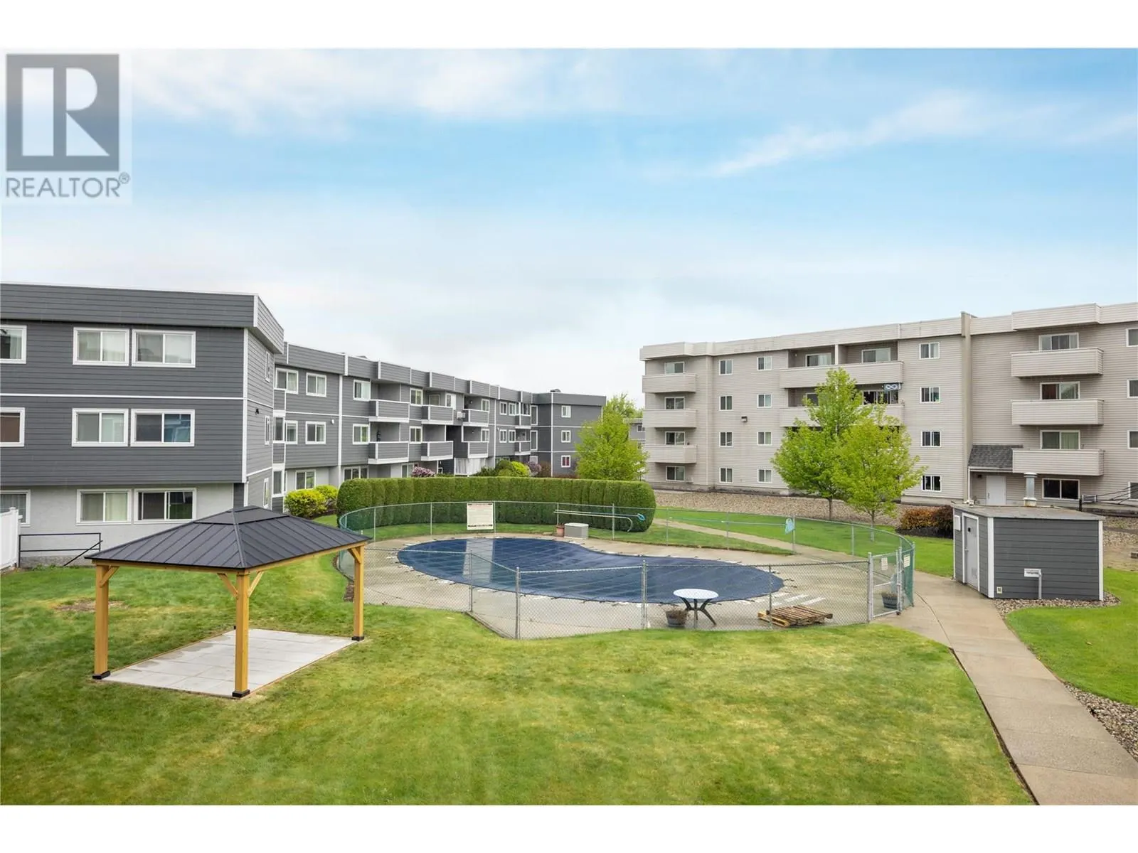 715 Leathead Road Unit# 252