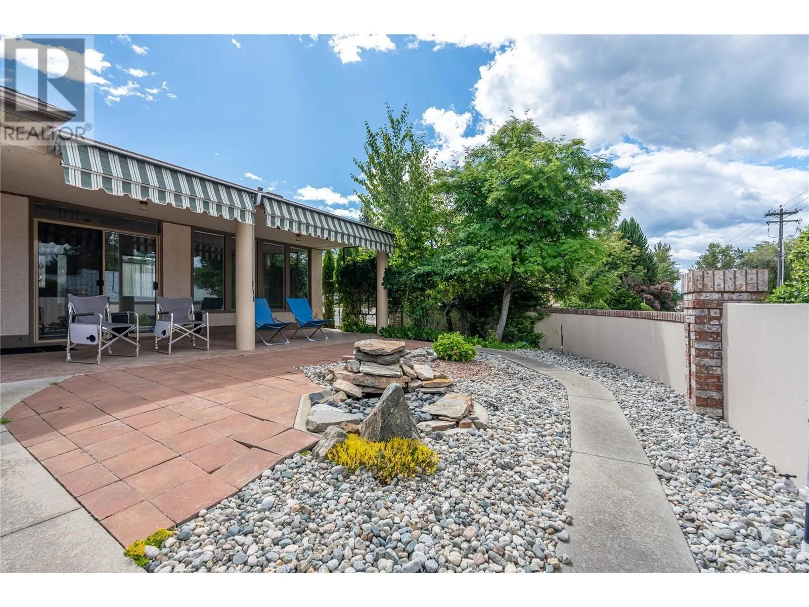 102 FORESTBROOK Place Unit# 101
