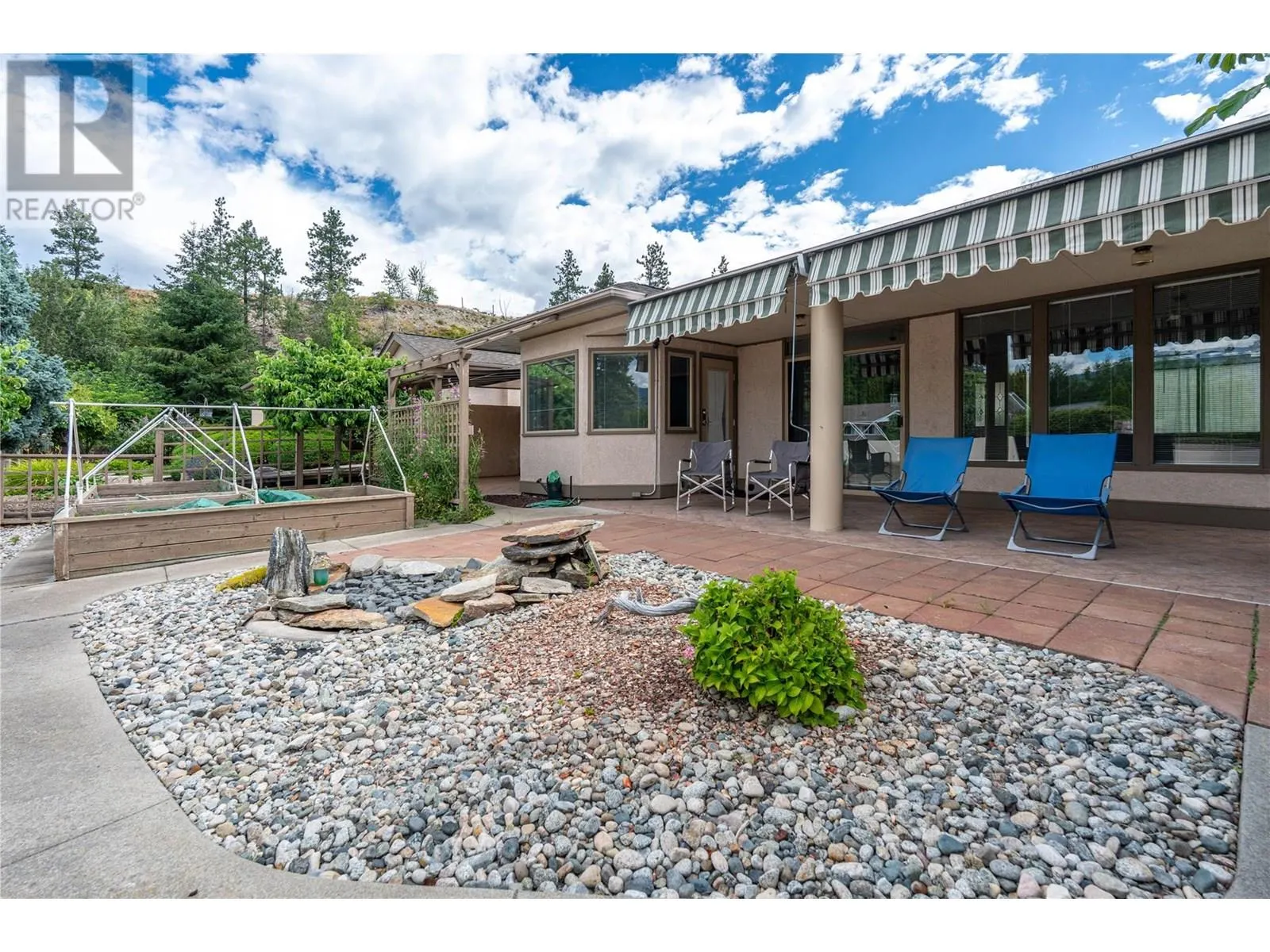 102 FORESTBROOK Place Unit# 101