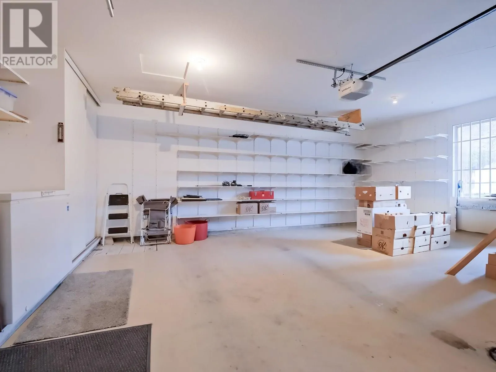 102 FORESTBROOK Place Unit# 101