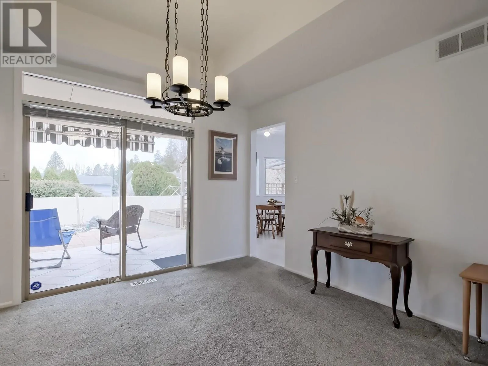 102 FORESTBROOK Place Unit# 101