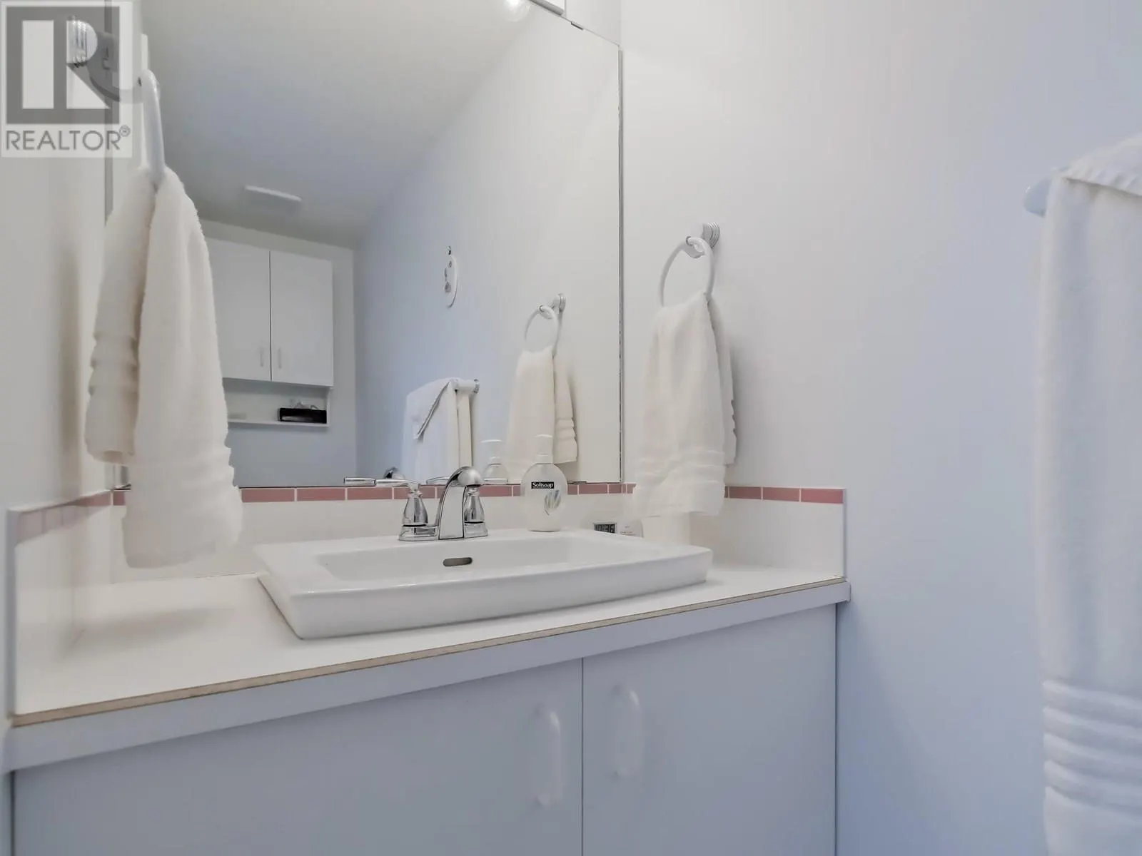 102 FORESTBROOK Place Unit# 101