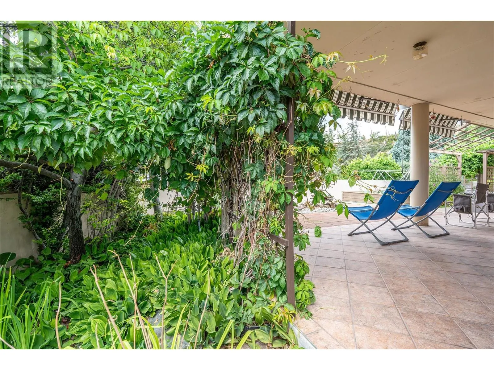 102 FORESTBROOK Place Unit# 101