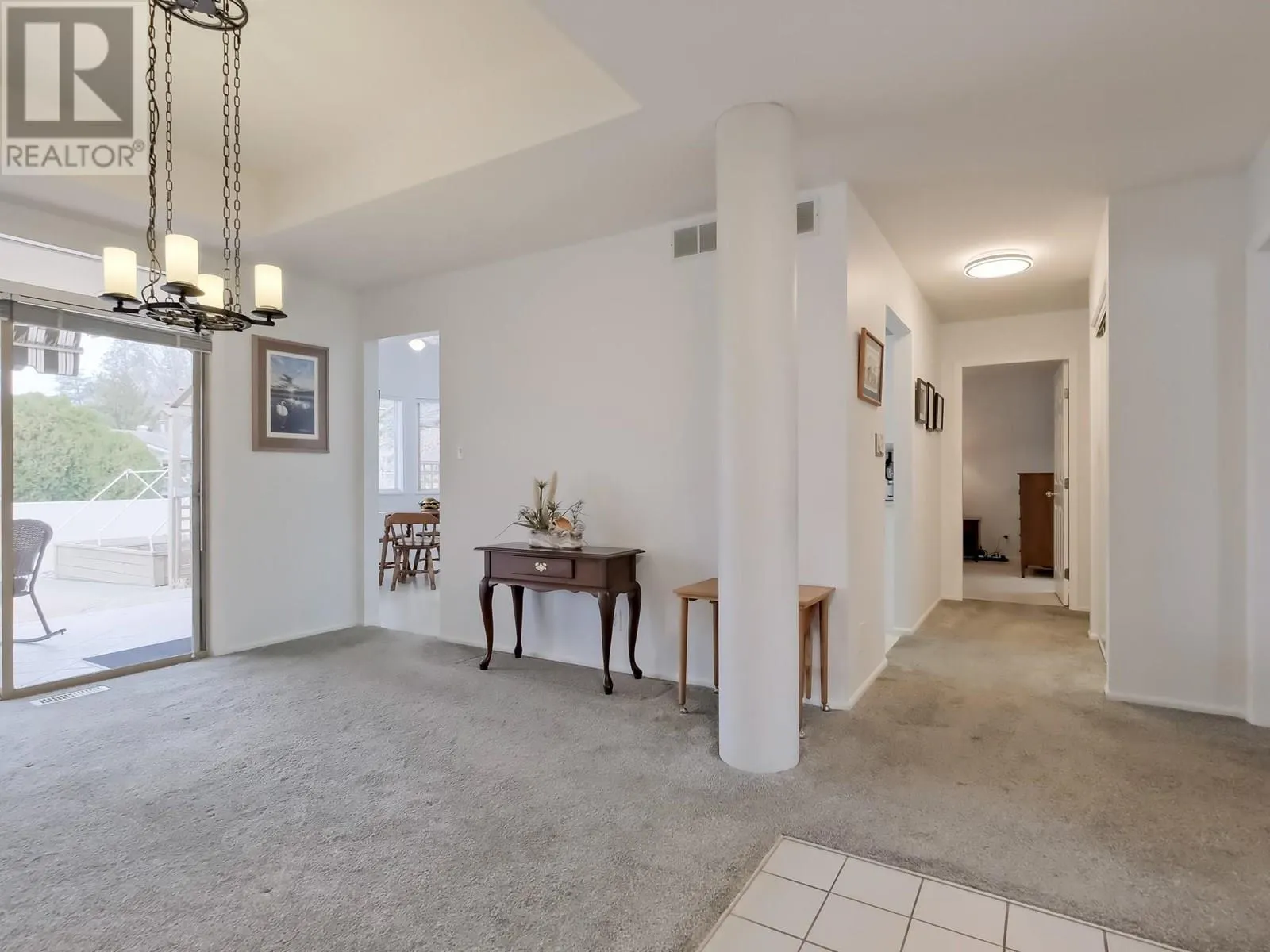 102 FORESTBROOK Place Unit# 101