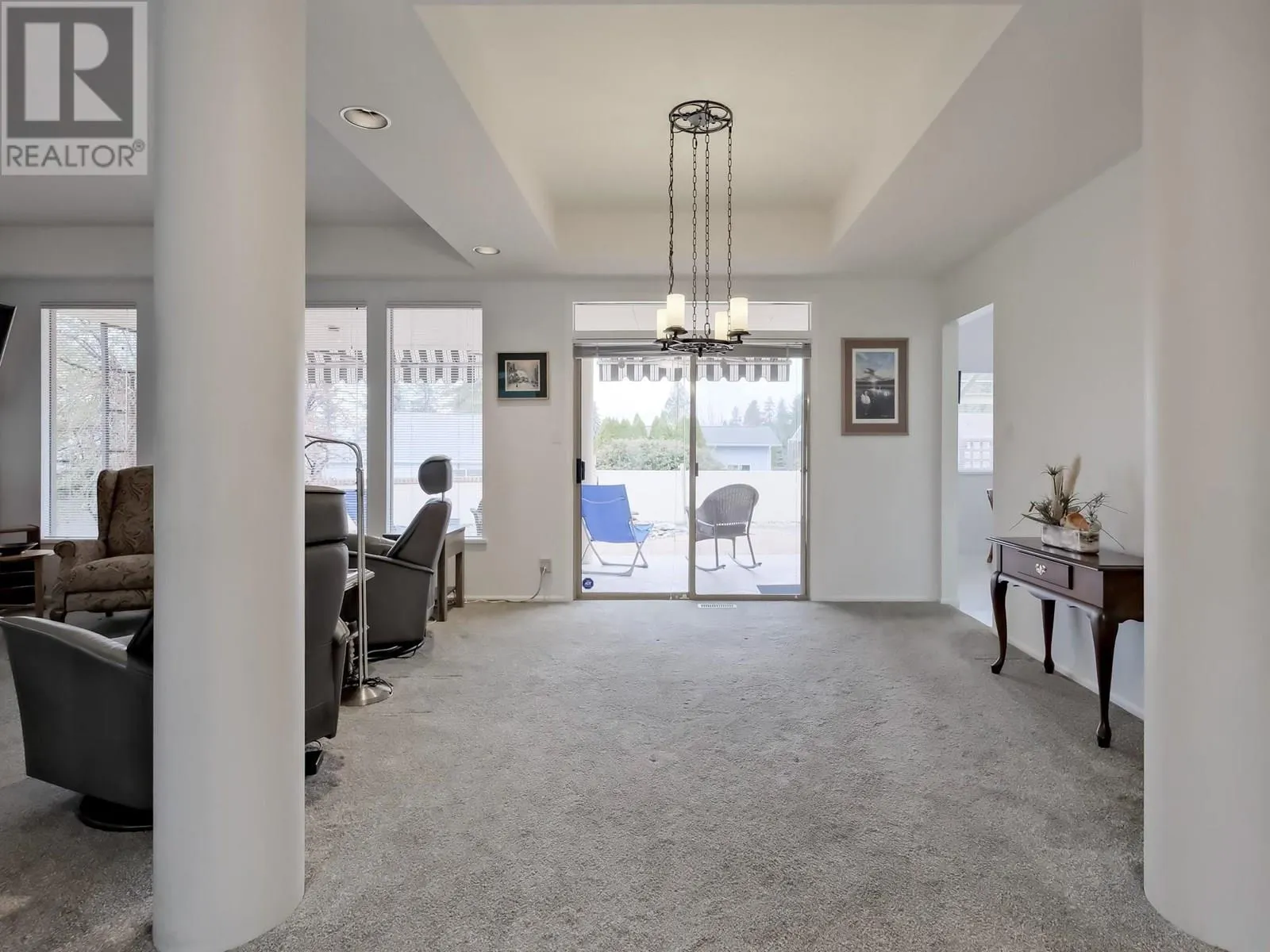 102 FORESTBROOK Place Unit# 101