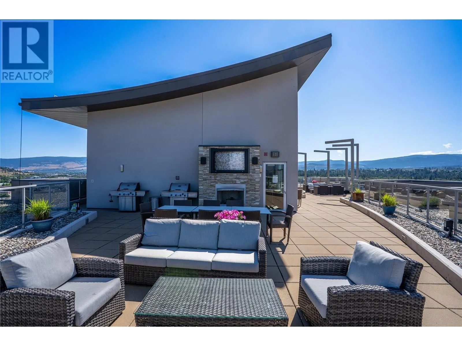2040 Springfield Road Unit# 307