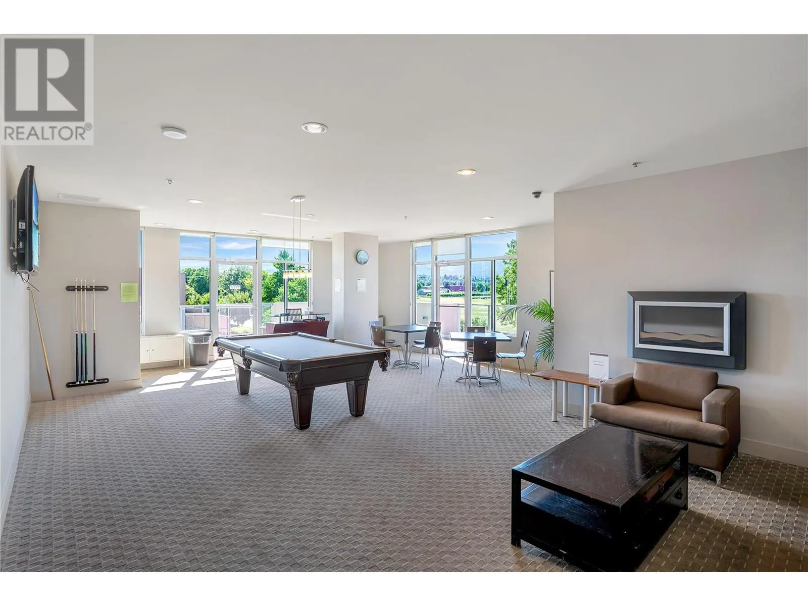 2040 Springfield Road Unit# 307