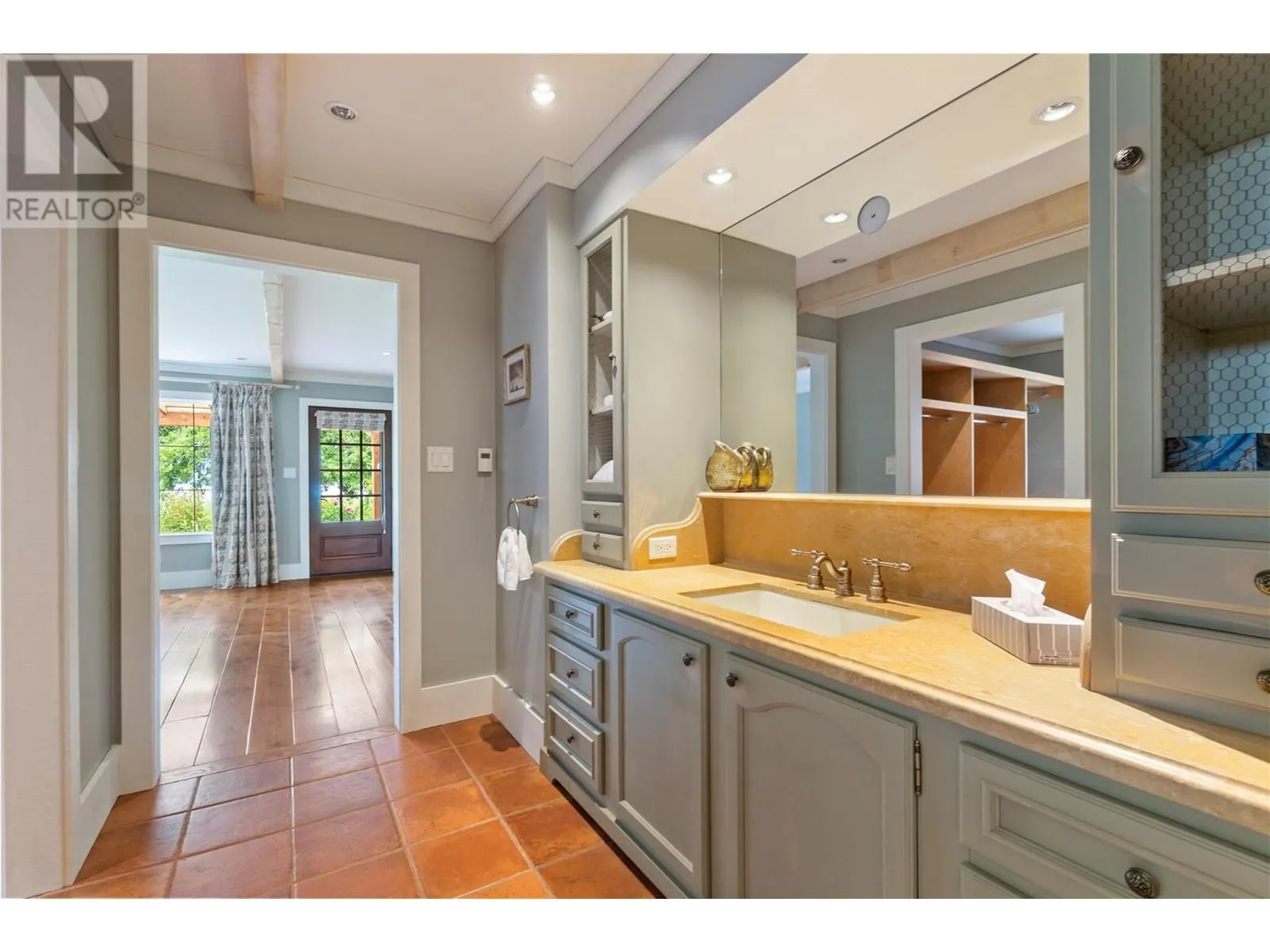 420 Hudson Street NW Unit# 12