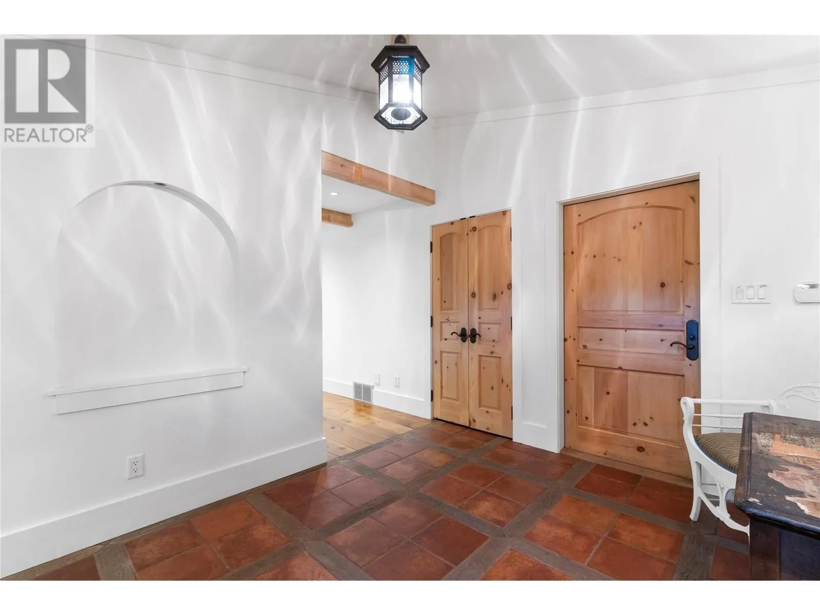 420 Hudson Street NW Unit# 12