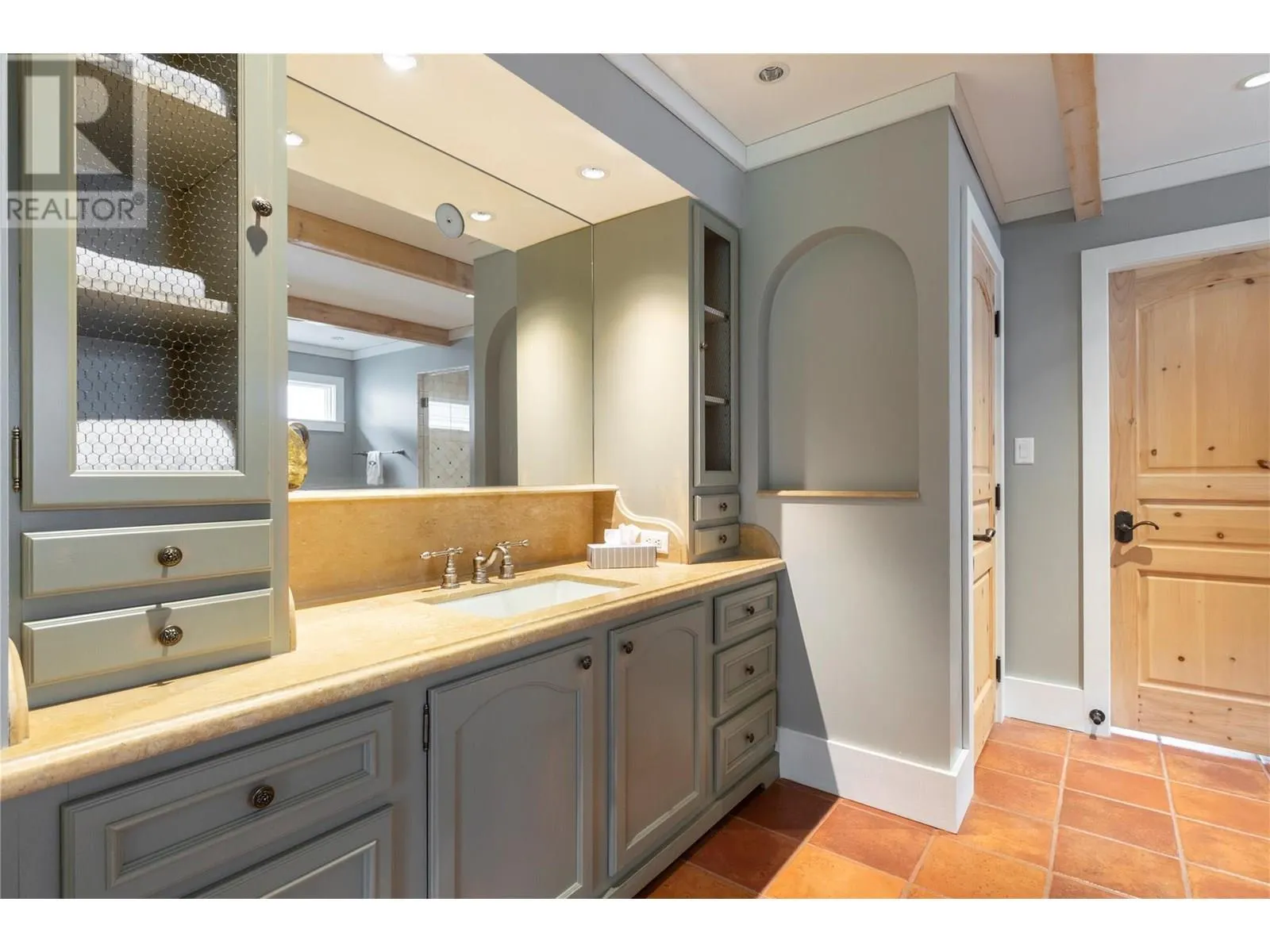 420 Hudson Street NW Unit# 12