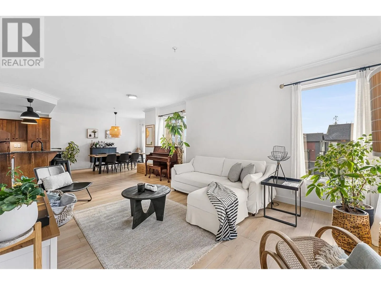 2470 Tuscany Drive Unit# 201