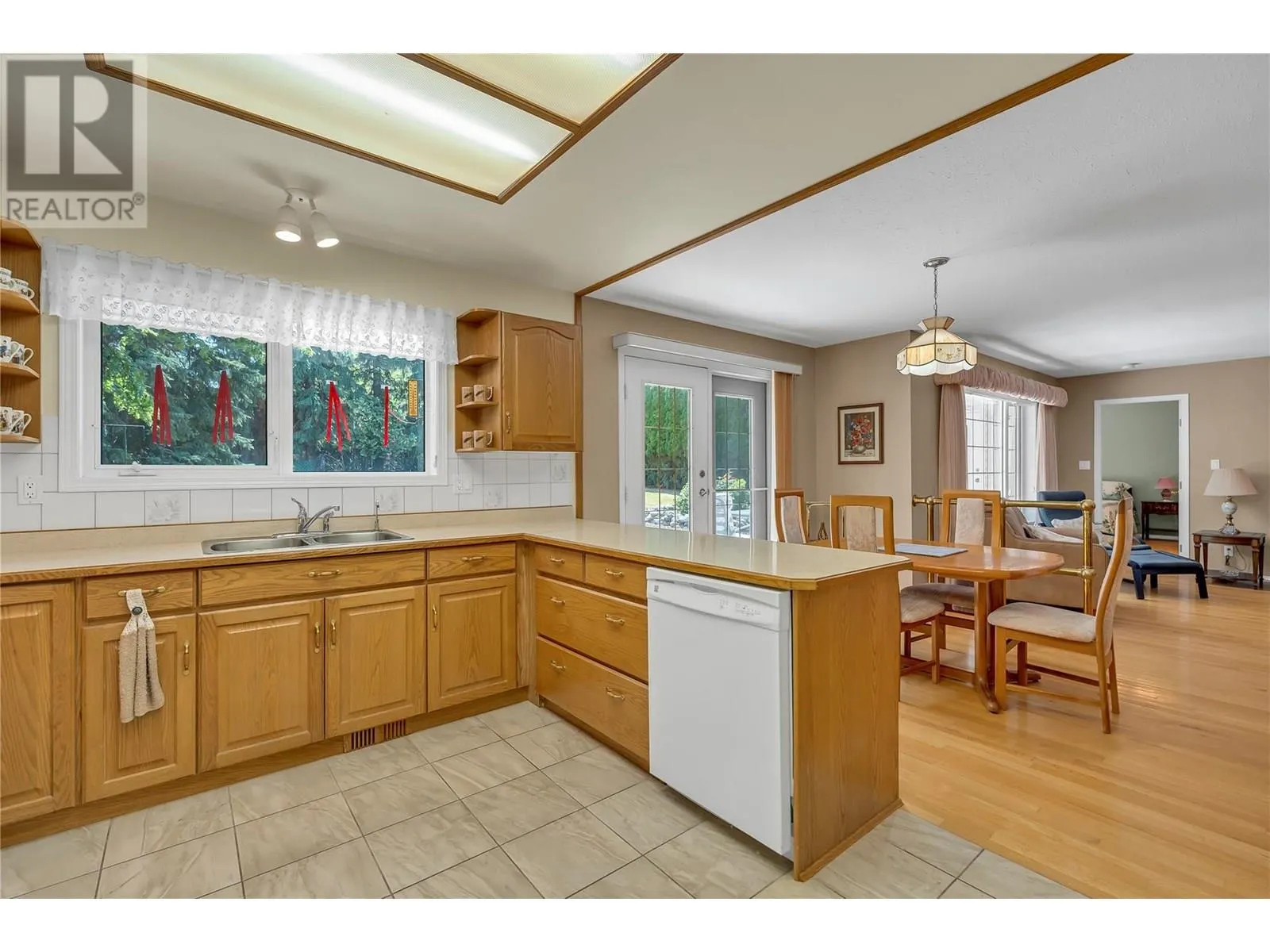 11915 Jubilee Road W