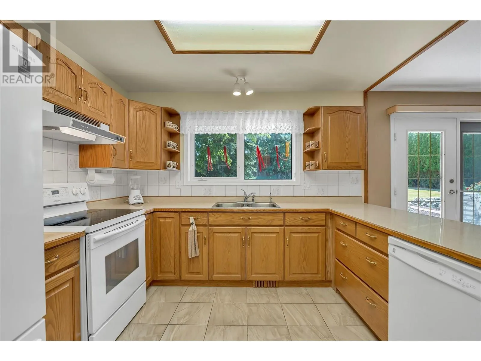 11915 Jubilee Road W