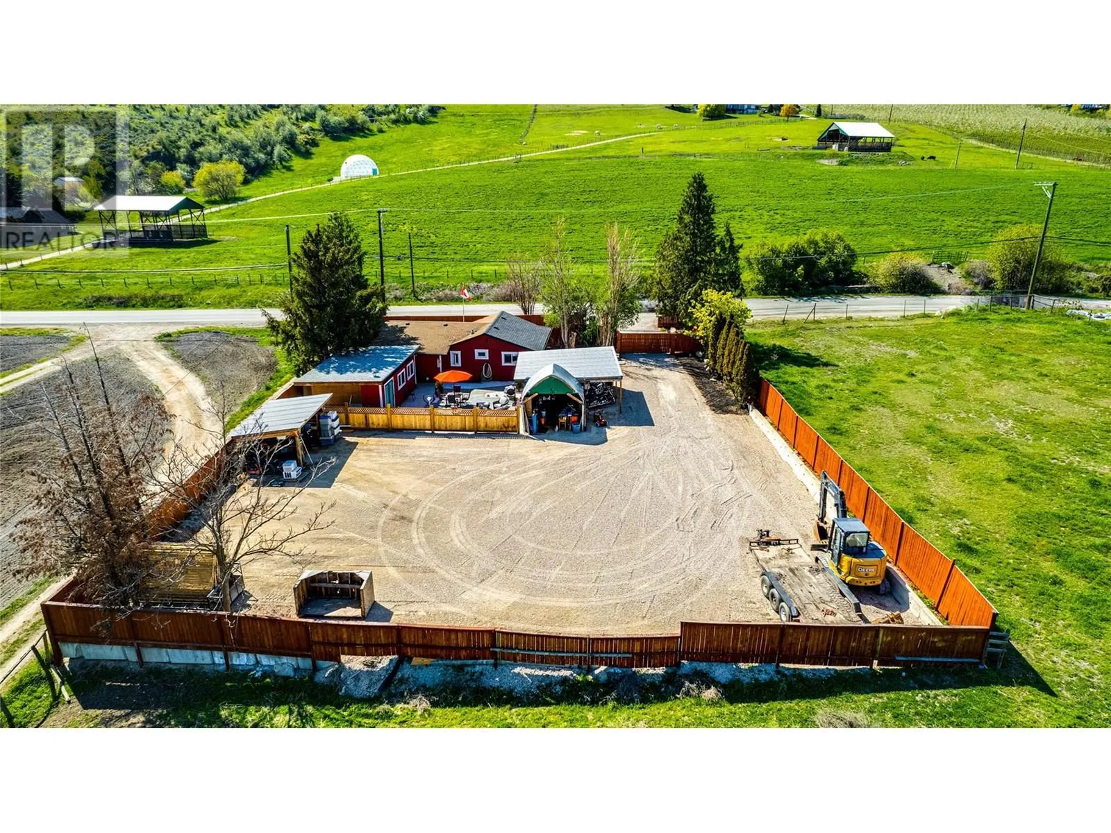 6049 Old Kamloops Road