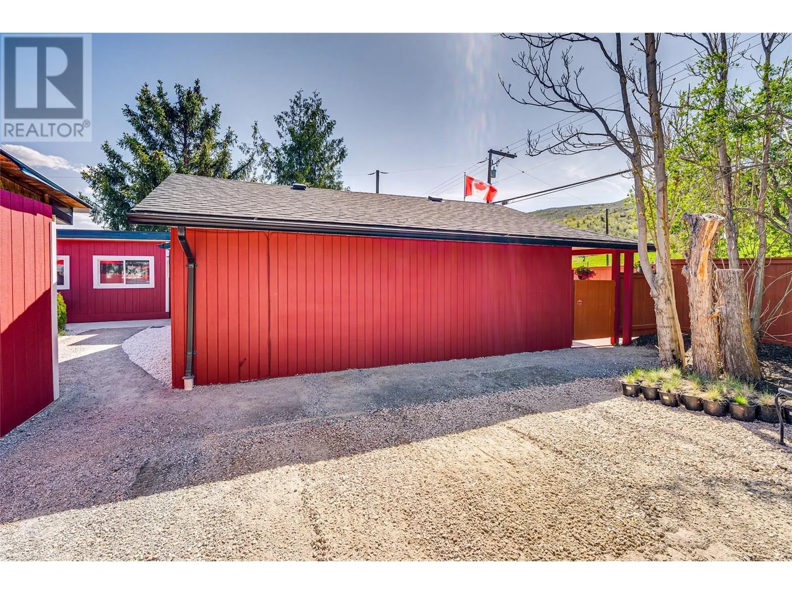 6049 Old Kamloops Road