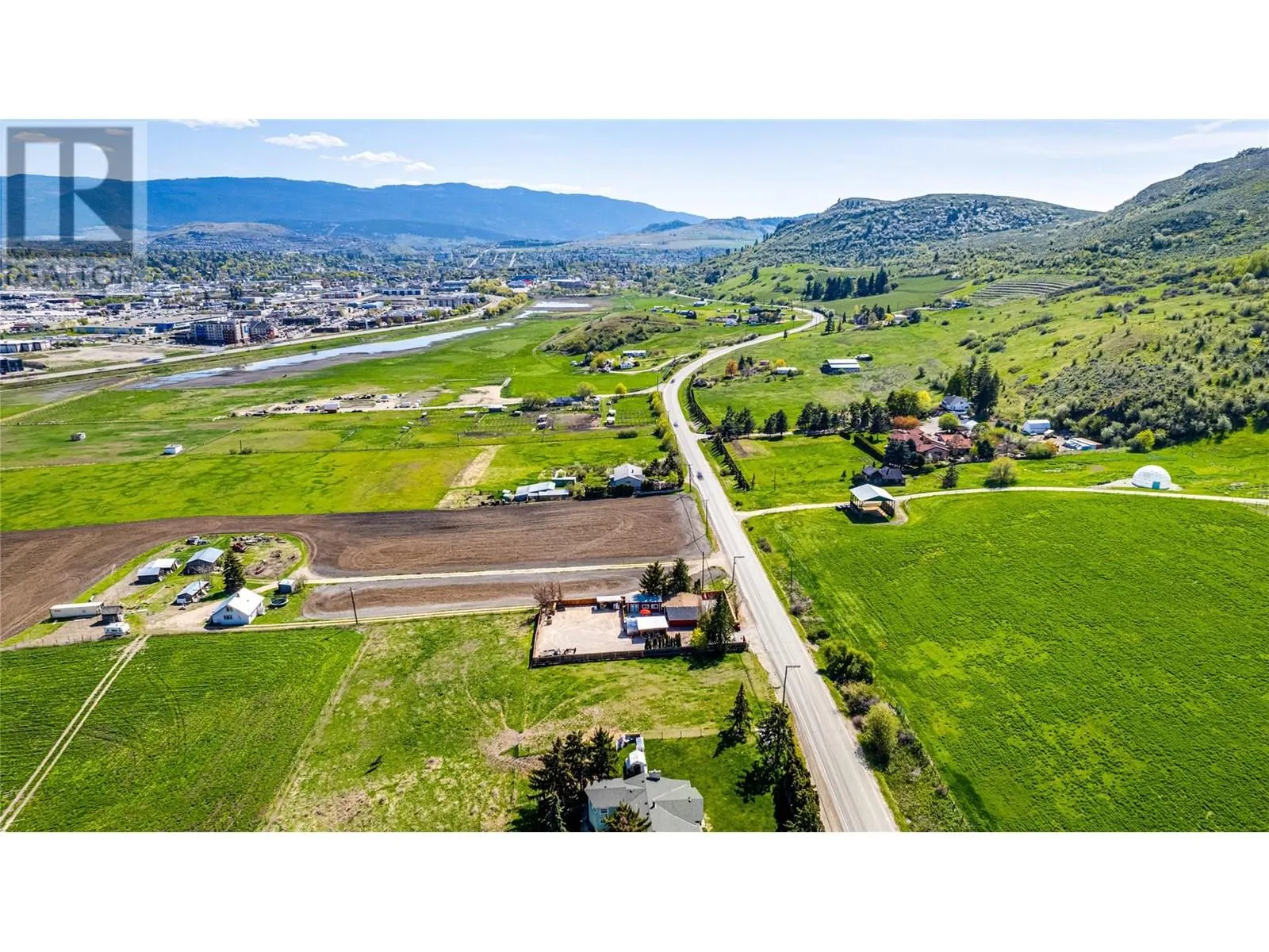 6049 Old Kamloops Road
